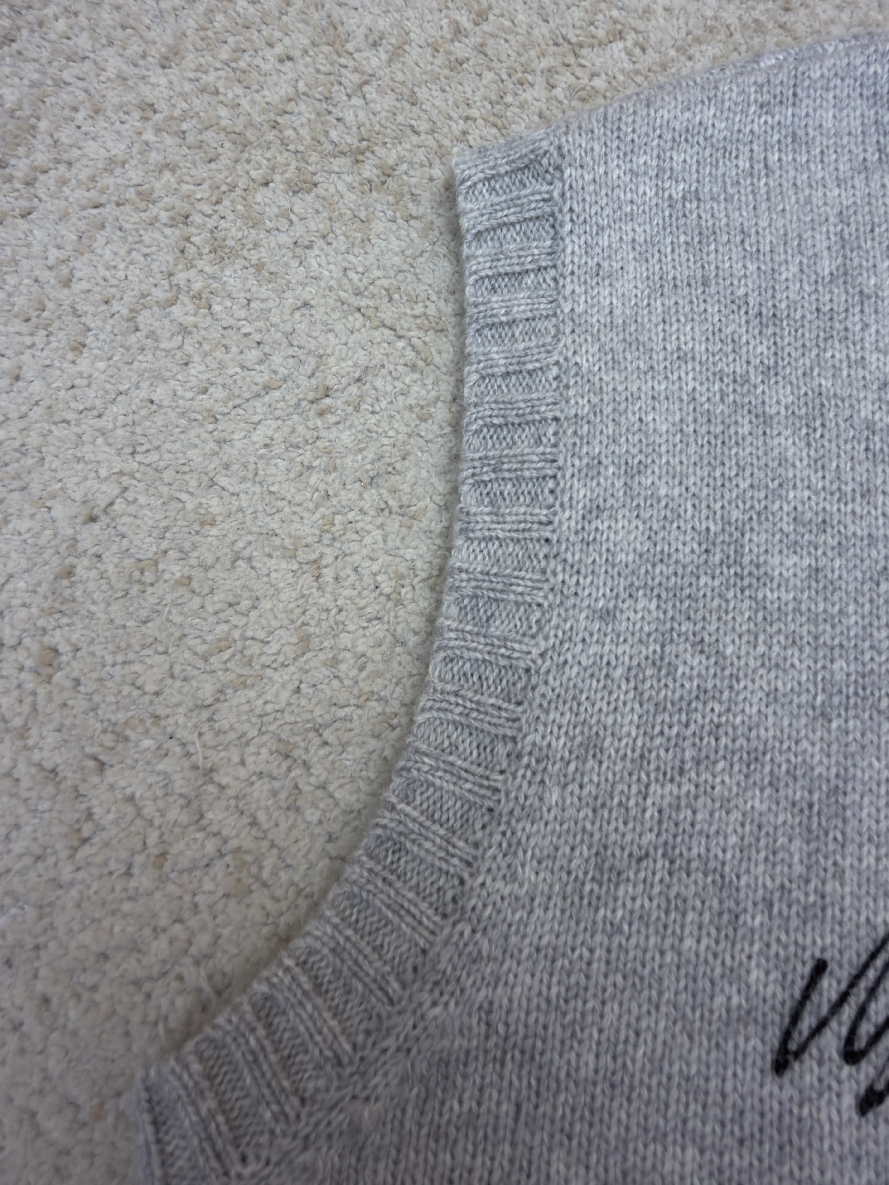 Maison Margiela 马吉拉 字母印花圆领毛衣背心 马甲 针织衫 外套 灰色 B0 