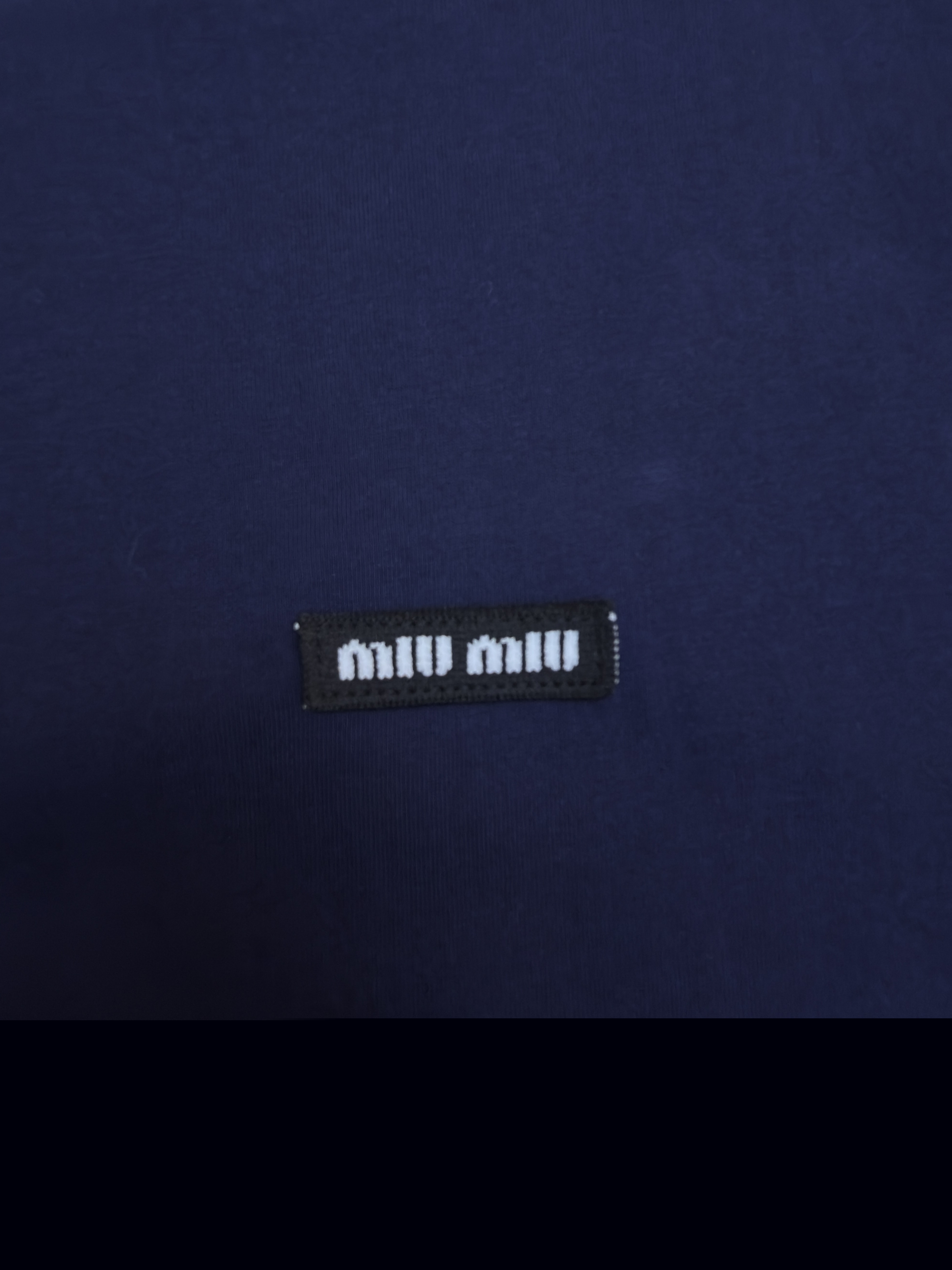 MIU MIU 缪缪 假两件撞色鹅黄边圆领T恤 打底衫 长袖 秋冬 藏蓝色 A5