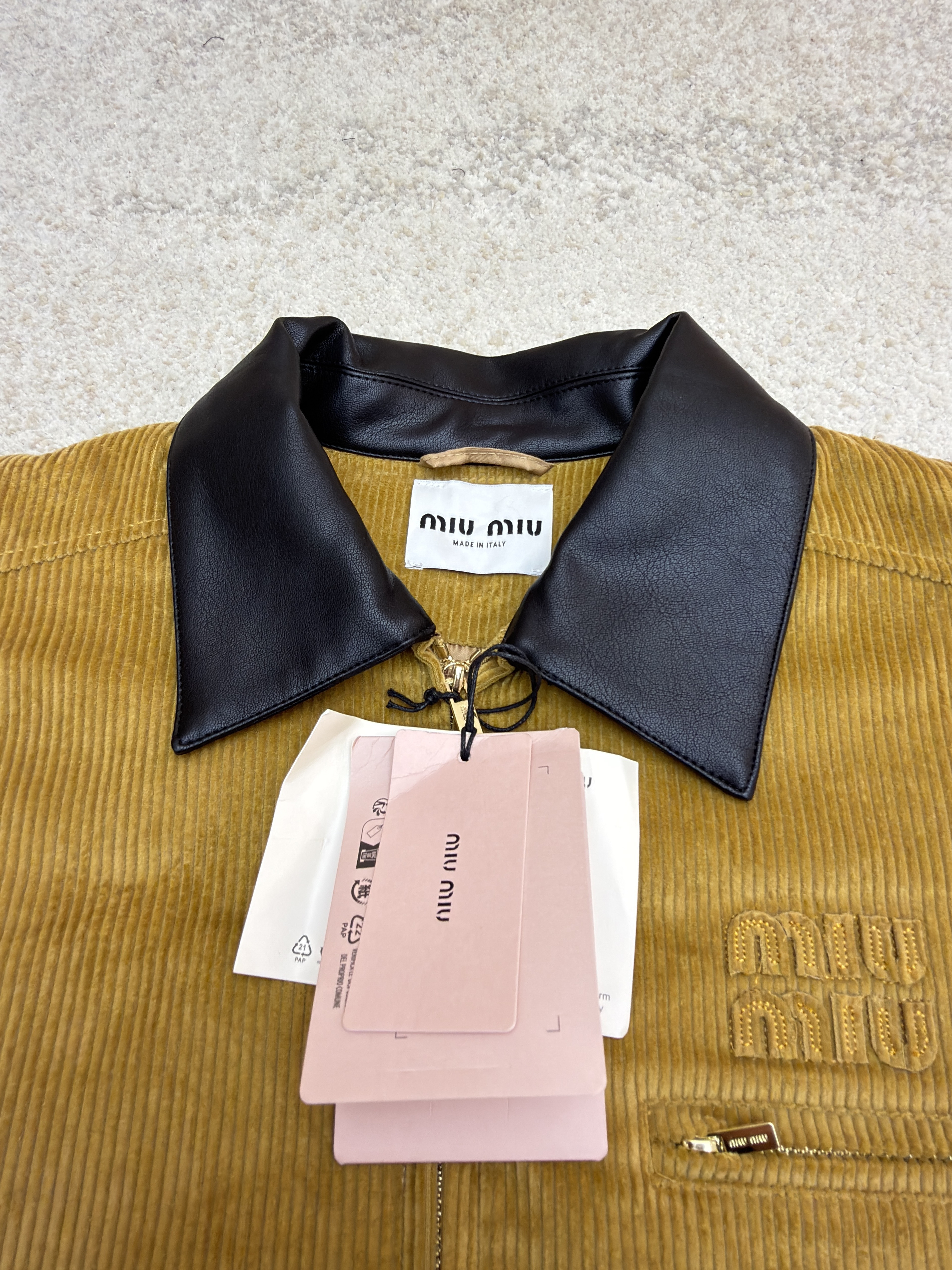 MIU MIU 缪缪 美拉德皮领灯芯绒拉链棉服 外套 夹克 长袖 保暖 黄棕色 C0