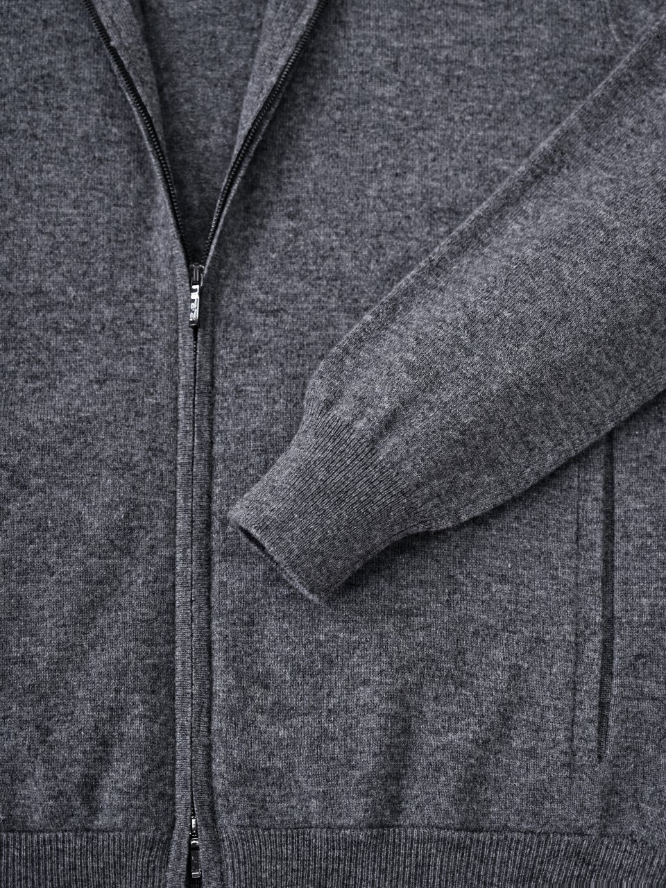 Loro Piana LP Men's Pure Cashmere Long-Sleeve Sweater 羊绒细面料长袖 -LP0107-B0