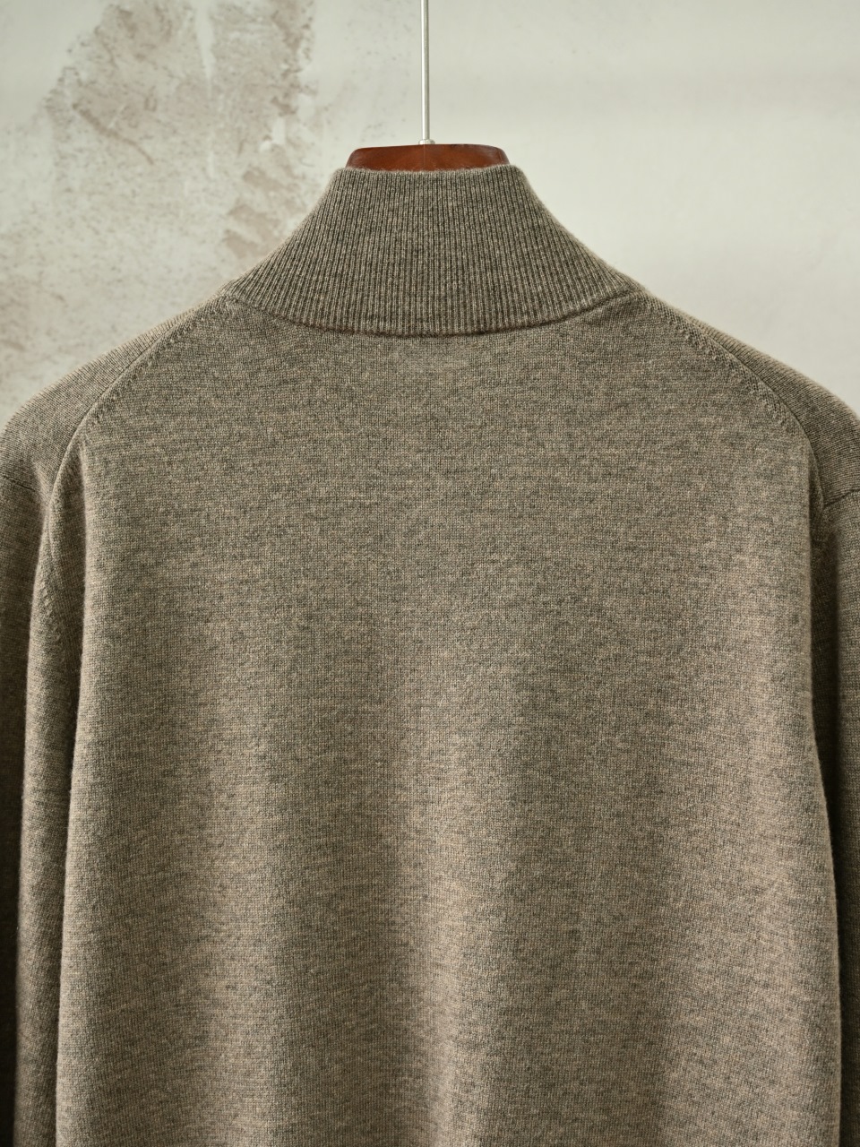 Loro Piana LP Men's Pure Cashmere Long-Sleeve Sweater 羊绒细面料长袖 -LP0107-B0