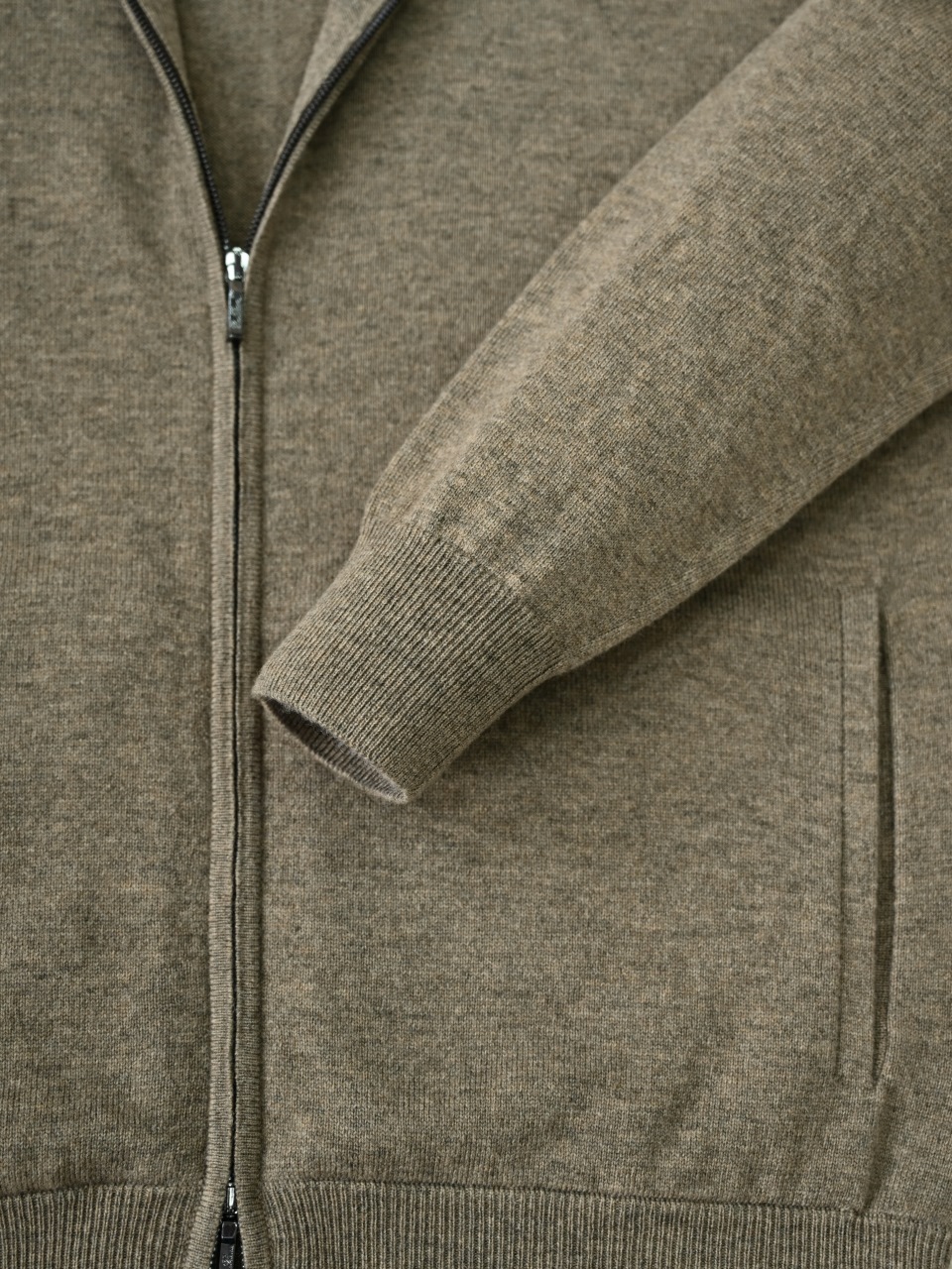 Loro Piana LP Men's Pure Cashmere Long-Sleeve Sweater 羊绒细面料长袖 -LP0107-B0