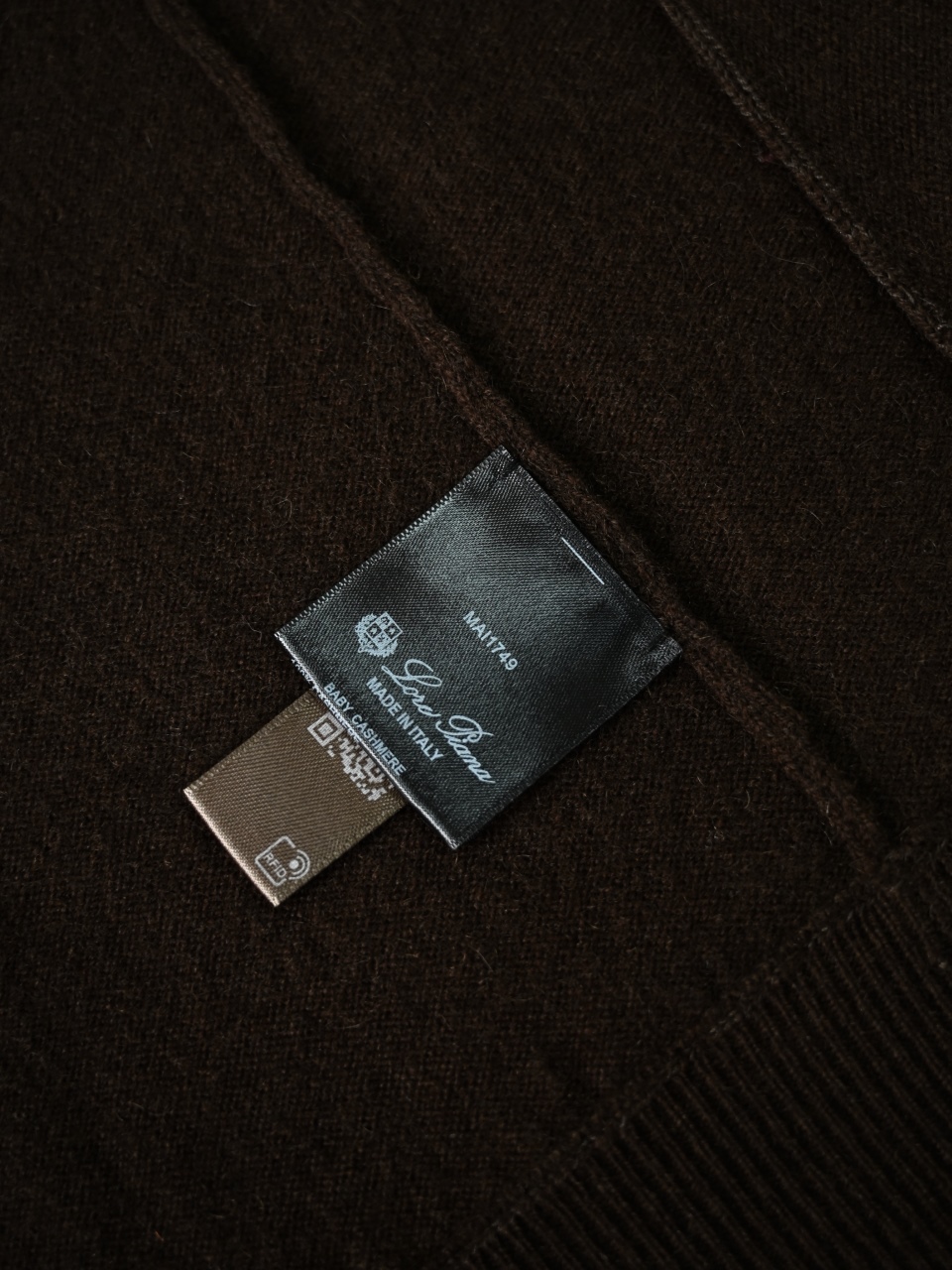 Loro Piana LP Men's Pure Cashmere Long-Sleeve Sweater 羊绒细面料长袖 -LP0107-B0
