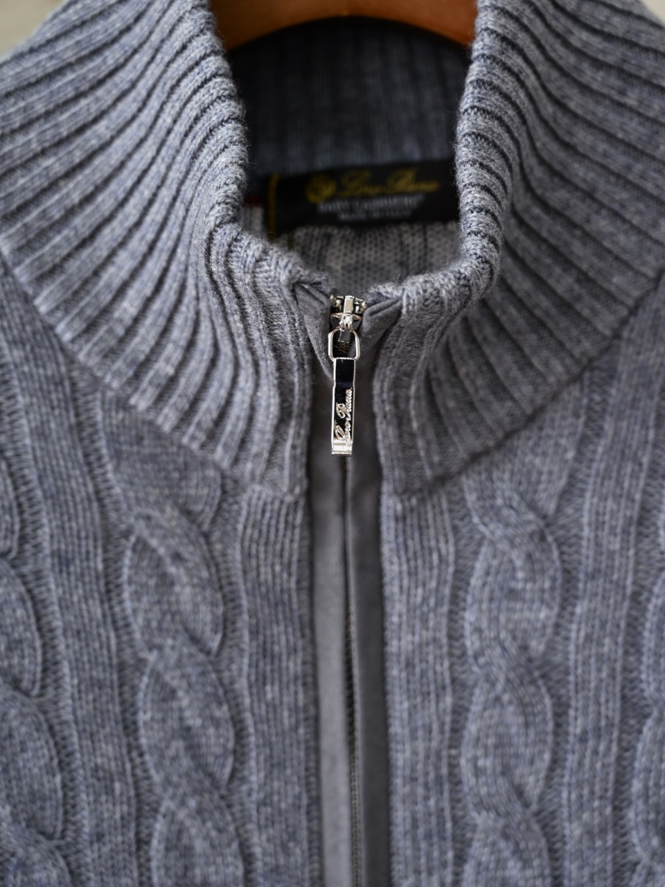  (Cable Knit) Loro Piana LP Men's Pure Cashmere Long-Sleeve Sweater 羊绒麻花长袖 -LP061-B0