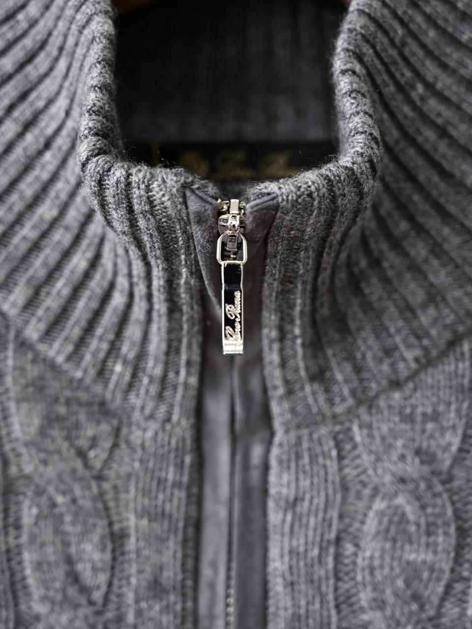  (Cable Knit) Loro Piana LP Men's Pure Cashmere Long-Sleeve Sweater 羊绒麻花长袖 -LP061-B0