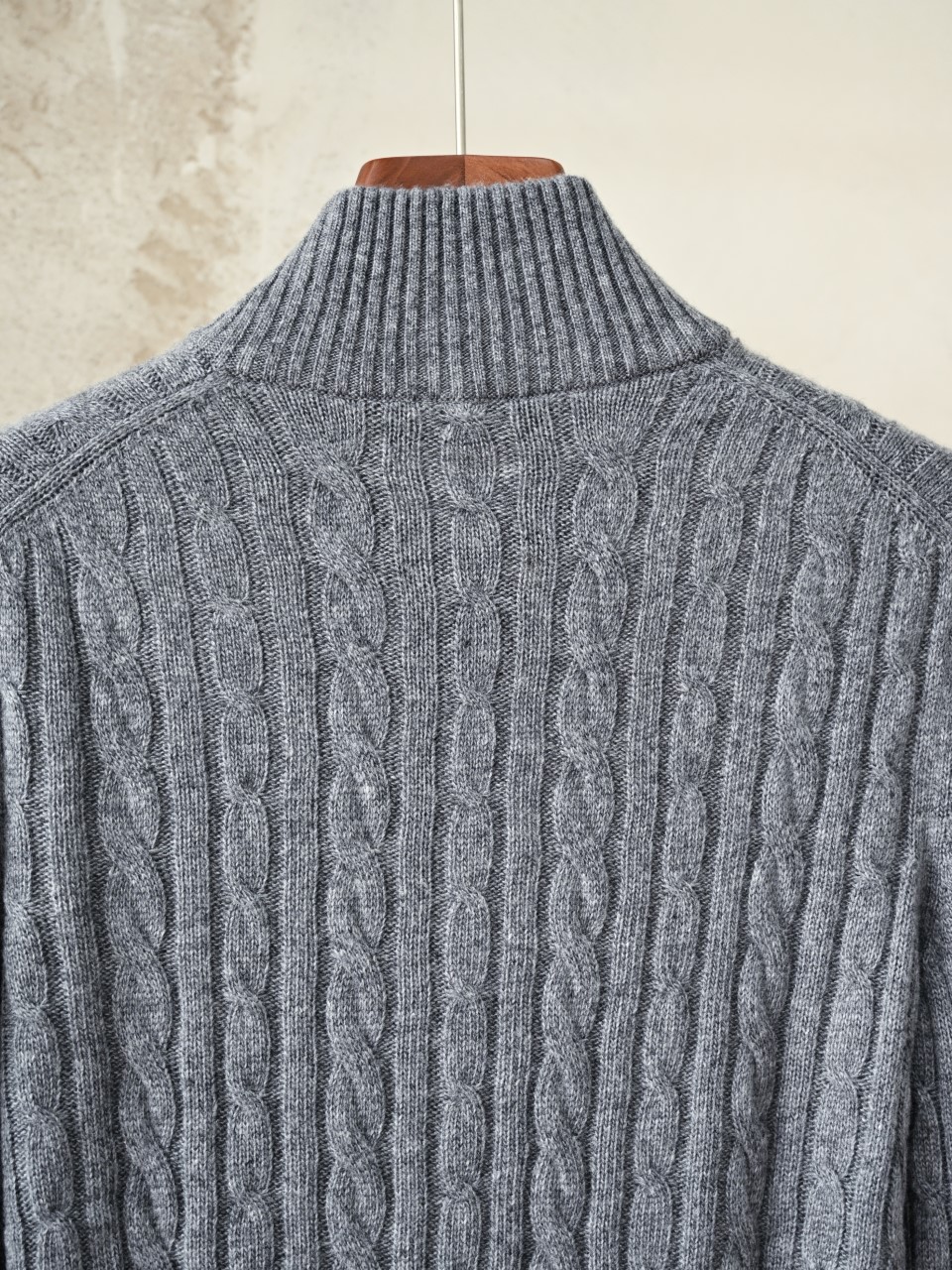  (Cable Knit) Loro Piana LP Men's Pure Cashmere Long-Sleeve Sweater 羊绒麻花长袖 -LP061-B0