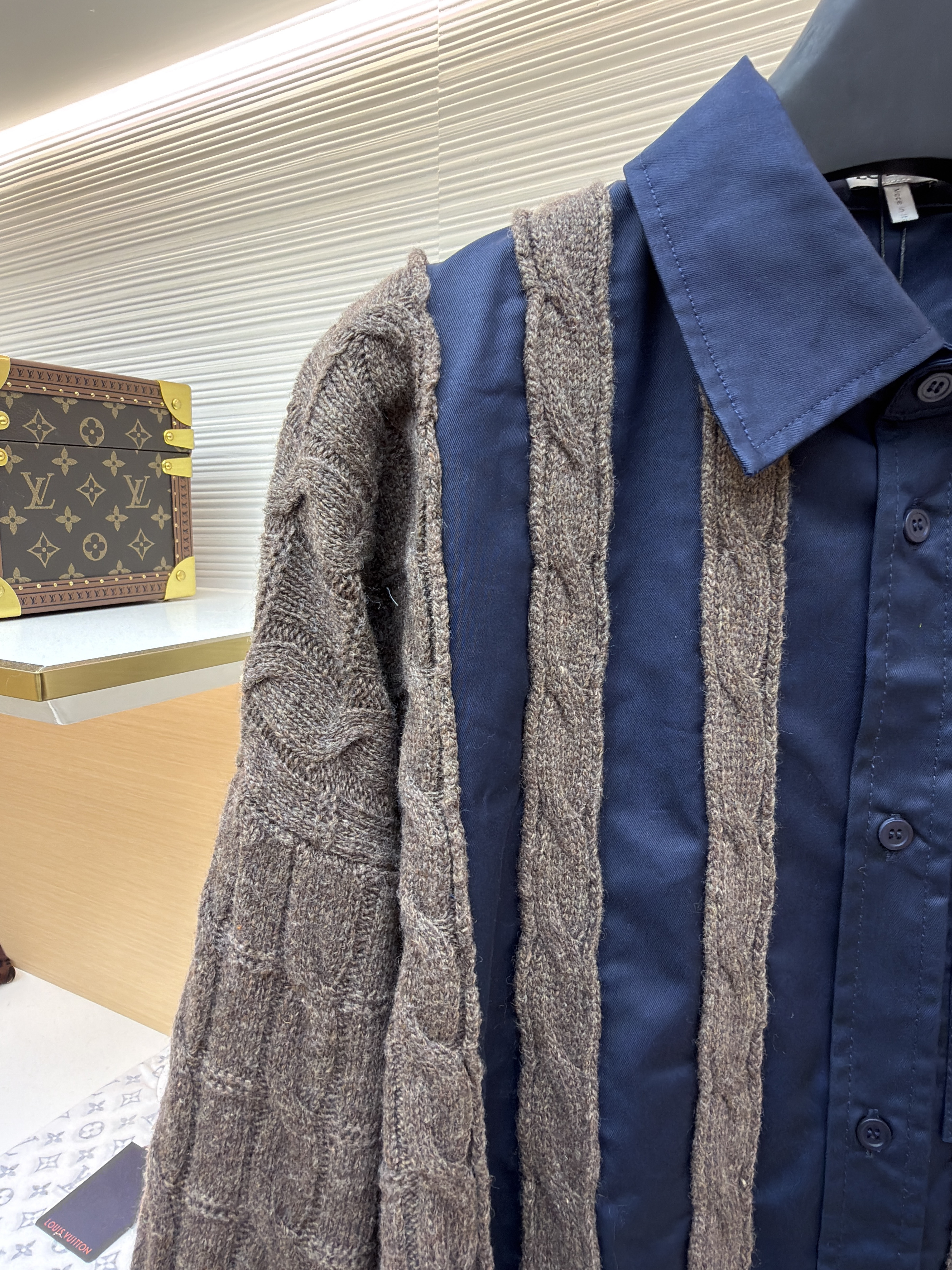 LOEWE 罗意威 刺绣羊毛混搭衬衫 毛衣 针织衫 外套 长袖 蓝色 棕色 B5
