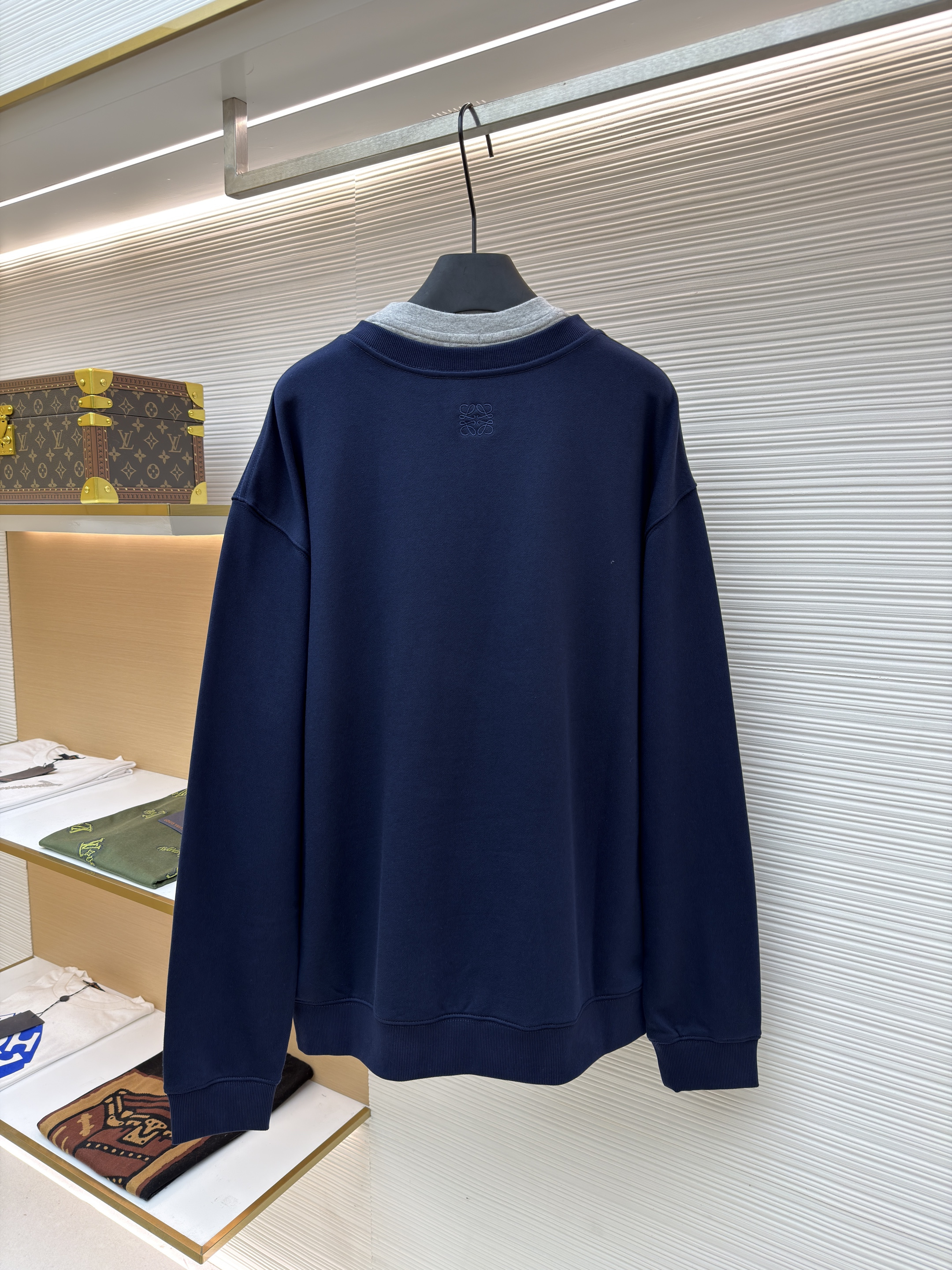 LOEWE 罗意威 假两件印花圆领卫衣 外套 长袖 秋冬 藏蓝色 灰色 B0 H526Y24X68-5190