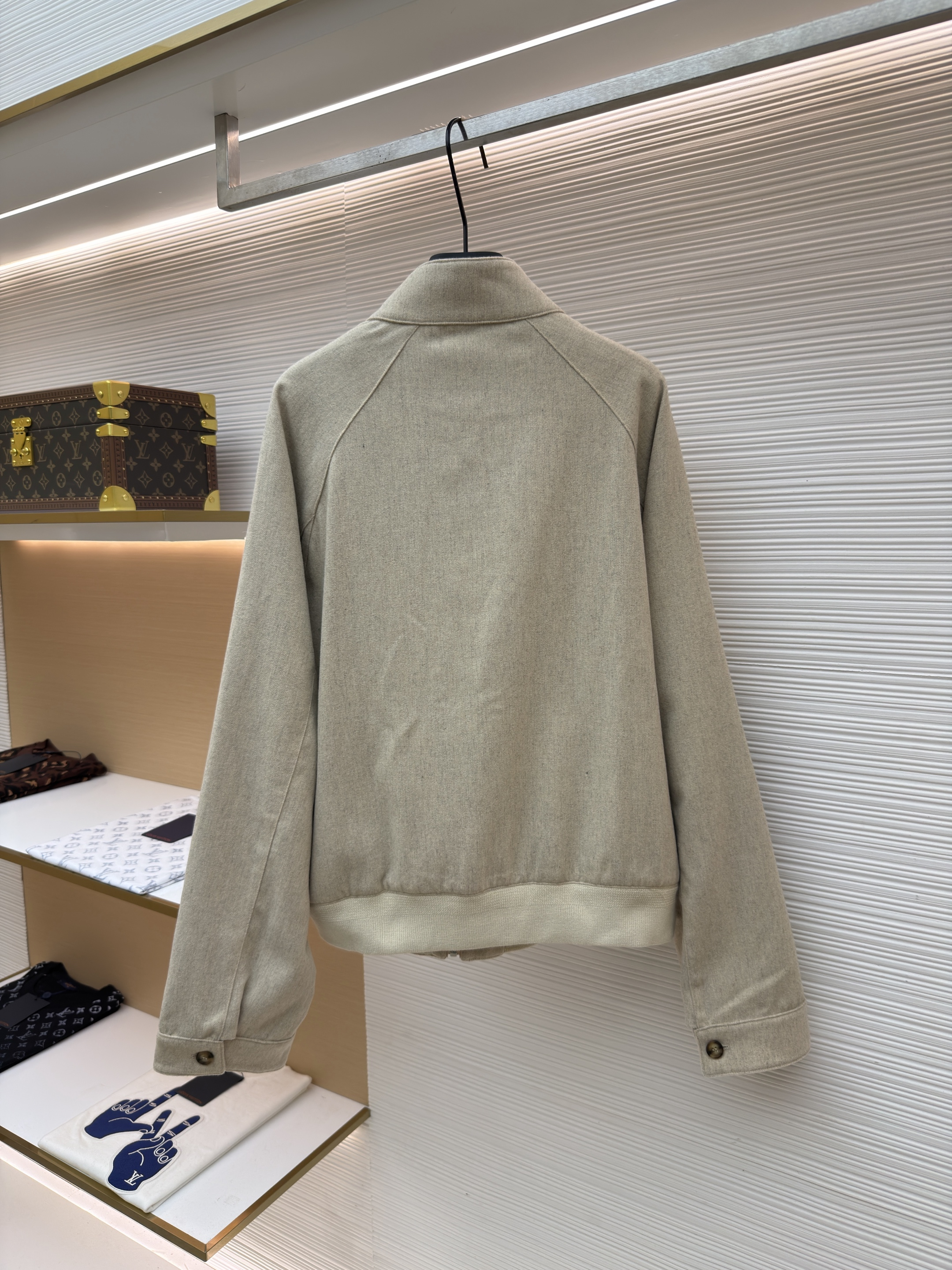 LOEWE 罗意威 压花羊毛拉链外套 夹克 长袖 秋冬 卡其色 B5