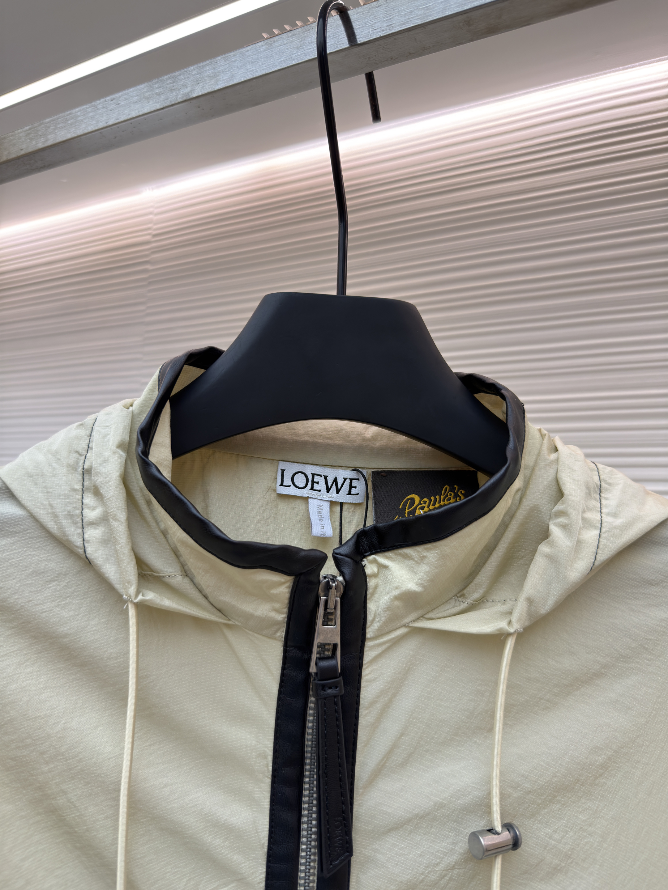 LOEWE 罗意威 皮革拼接拉链连帽外套 夹克 长袖 秋冬 卡其色 紫色 C0