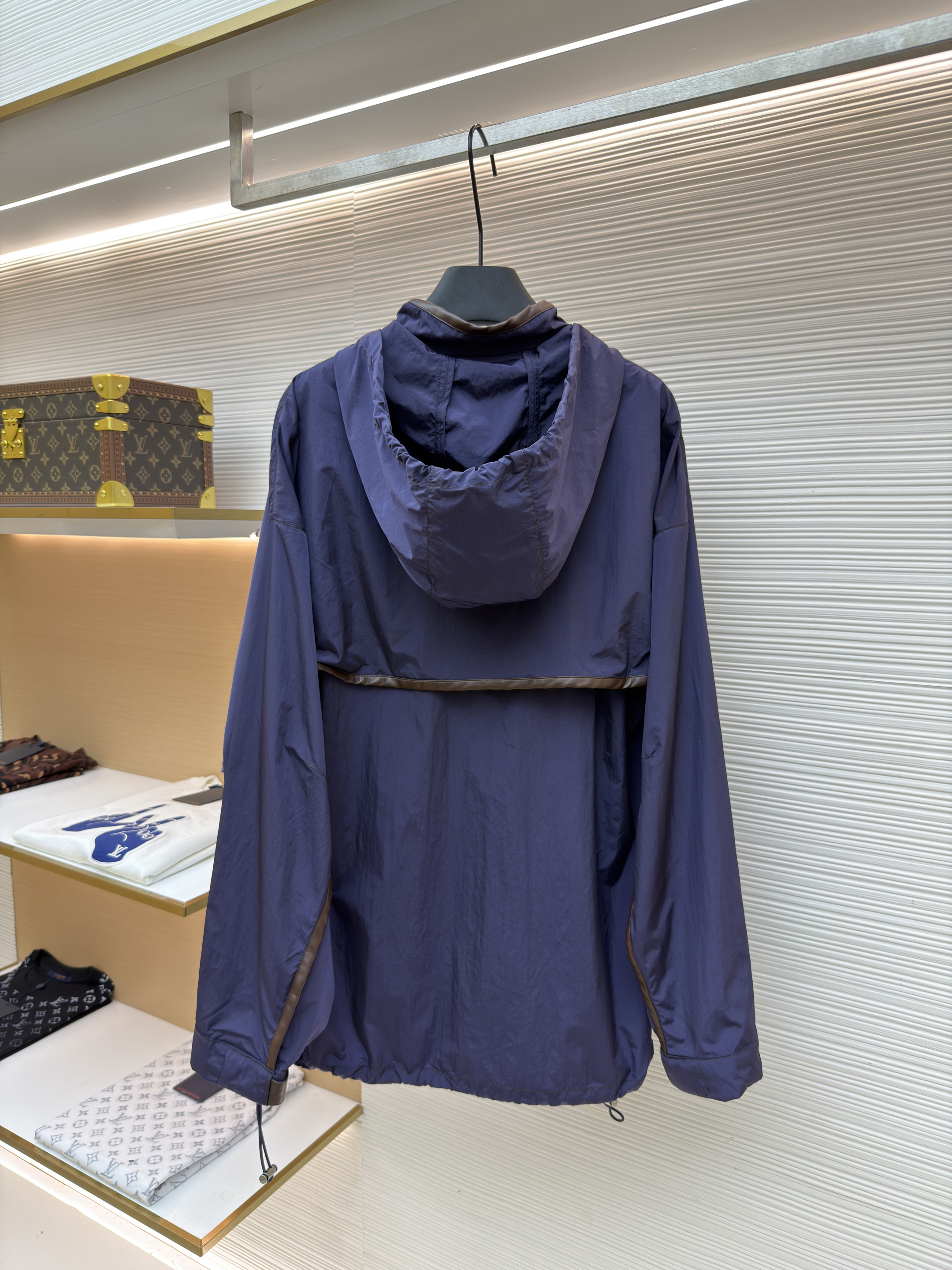 LOEWE 罗意威 皮革拼接拉链连帽外套 夹克 长袖 秋冬 卡其色 紫色 C0