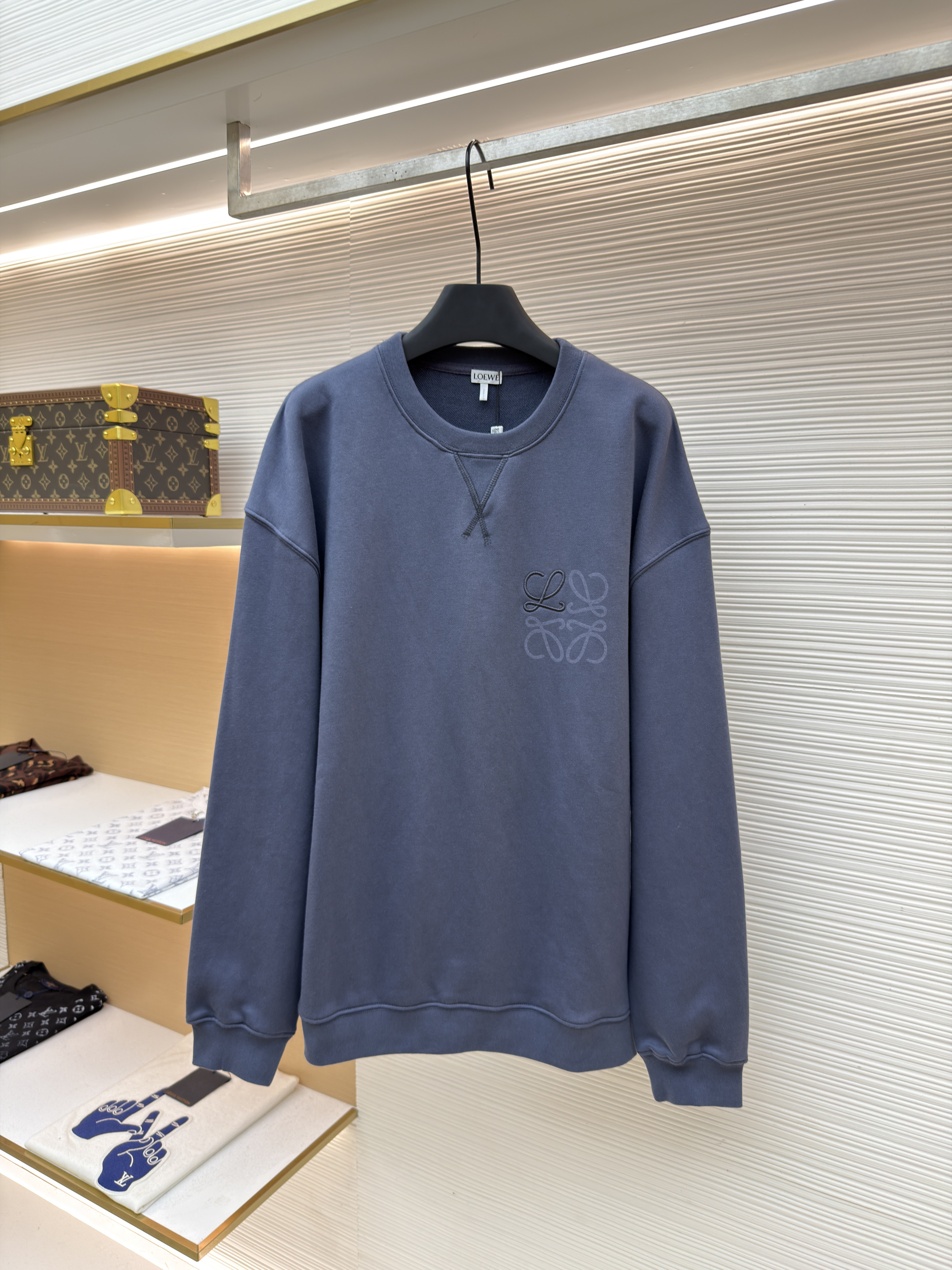LOEWE 罗意威 刺绣圆领卫衣 外套 长袖 秋冬 蓝色 黑色 A7