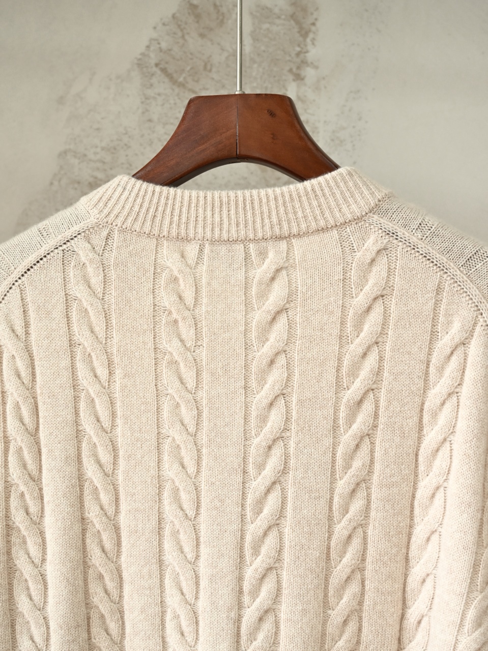 （Double zipper pulls）Loro Piana LP Men's Pure Cashmere Cable-Knit Zip-Up Jacket with Slight V-Neck 双拉链头 麻花 外套 -LP0105-B0