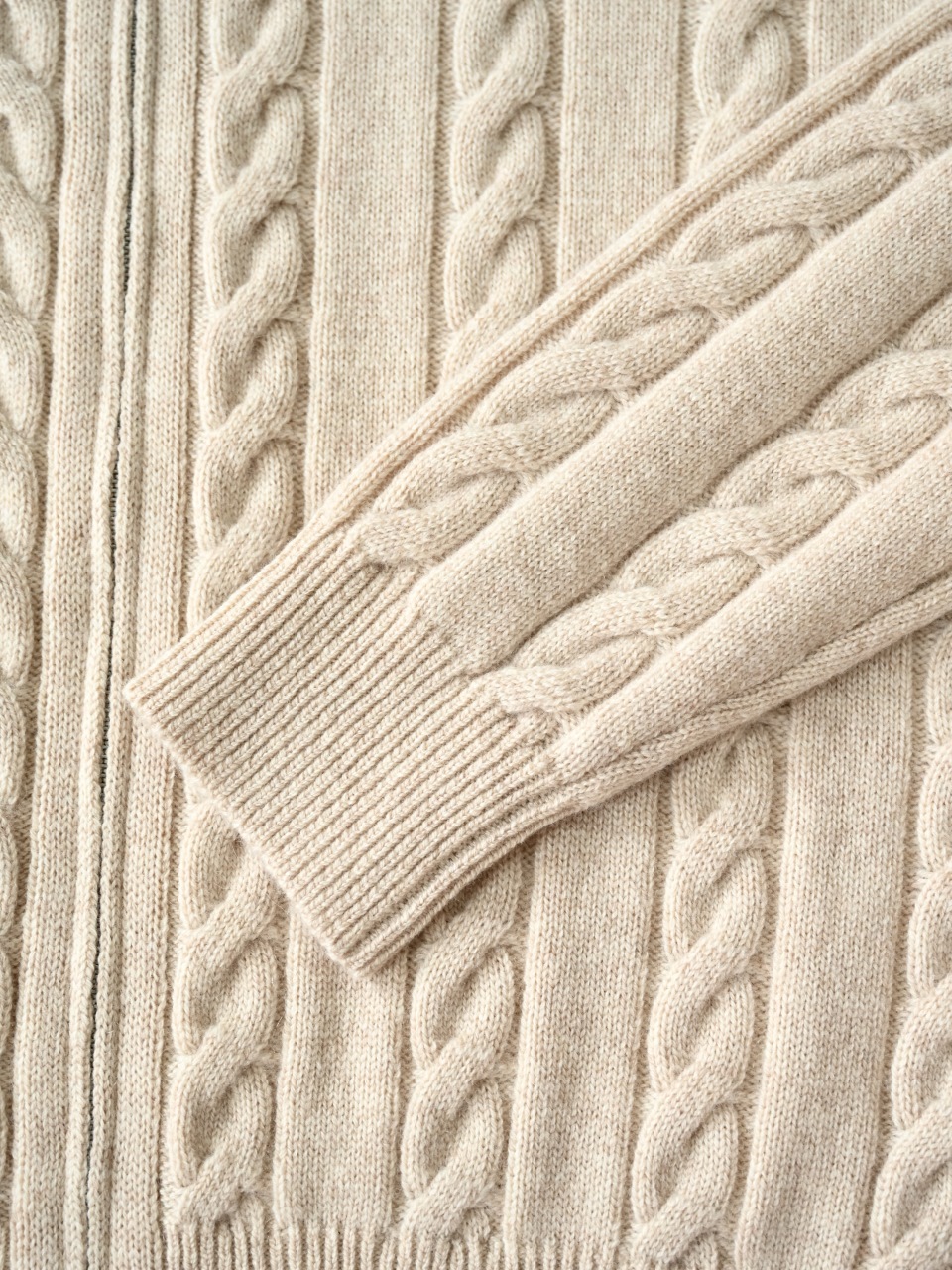 （Double zipper pulls）Loro Piana LP Men's Pure Cashmere Cable-Knit Zip-Up Jacket with Slight V-Neck 双拉链头 麻花 外套 -LP0105-B0