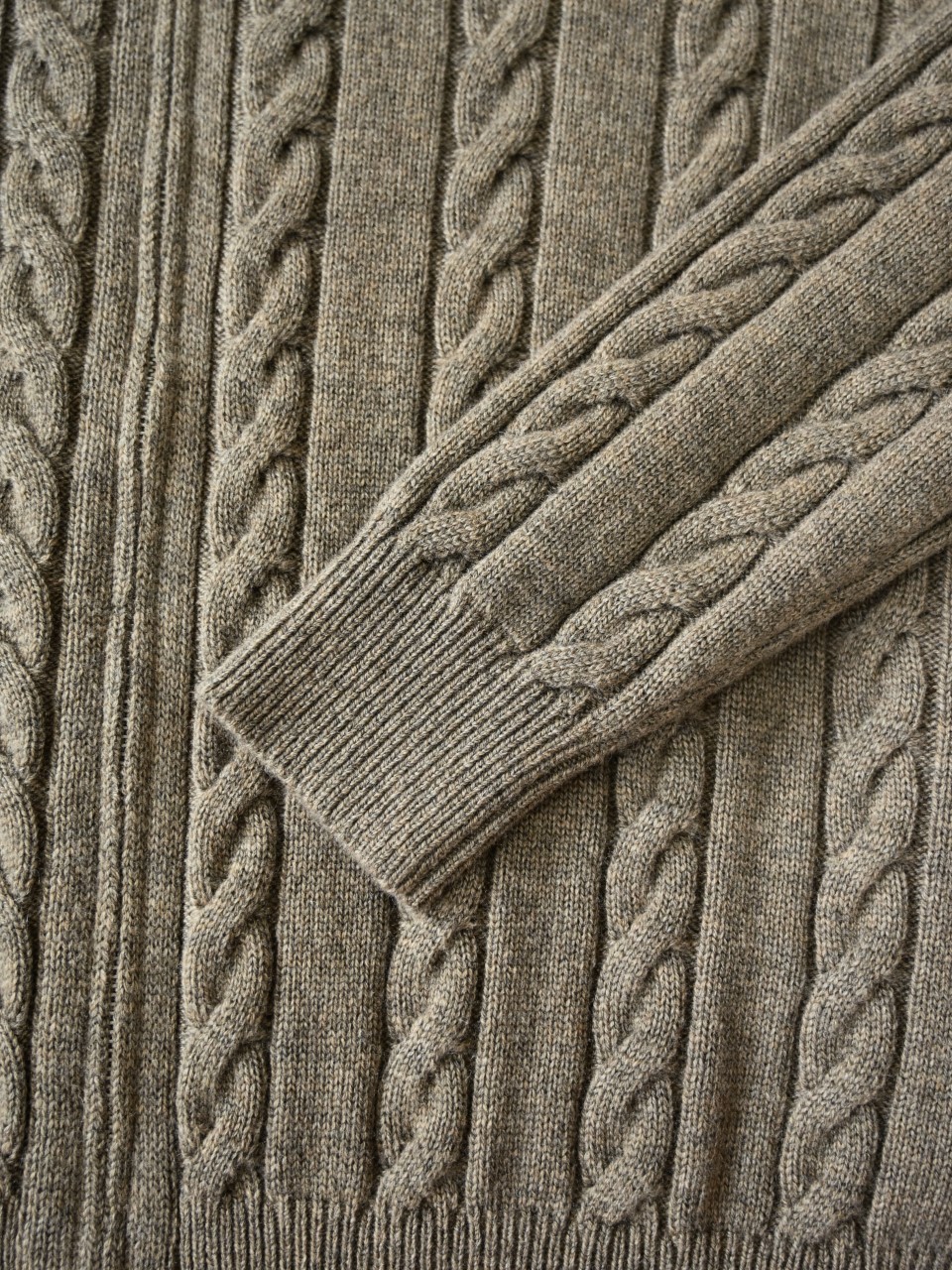 （Double zipper pulls）Loro Piana LP Men's Pure Cashmere Cable-Knit Zip-Up Jacket with Slight V-Neck 双拉链头 麻花 外套 -LP0105-B0