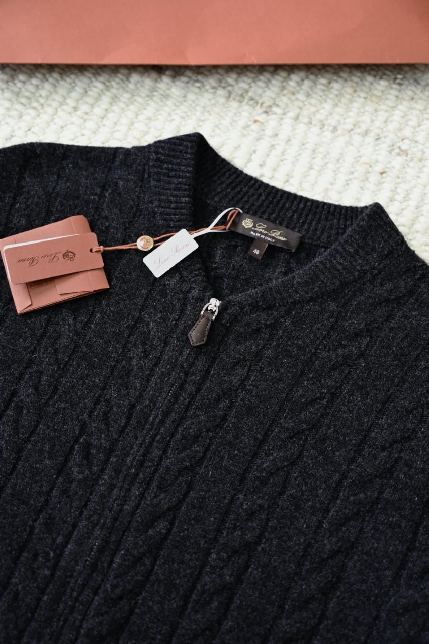 （Double zipper pulls）Loro Piana LP Men's Pure Cashmere Cable-Knit Zip-Up Jacket with Slight V-Neck 双拉链头 麻花 外套 -LP0105-B0