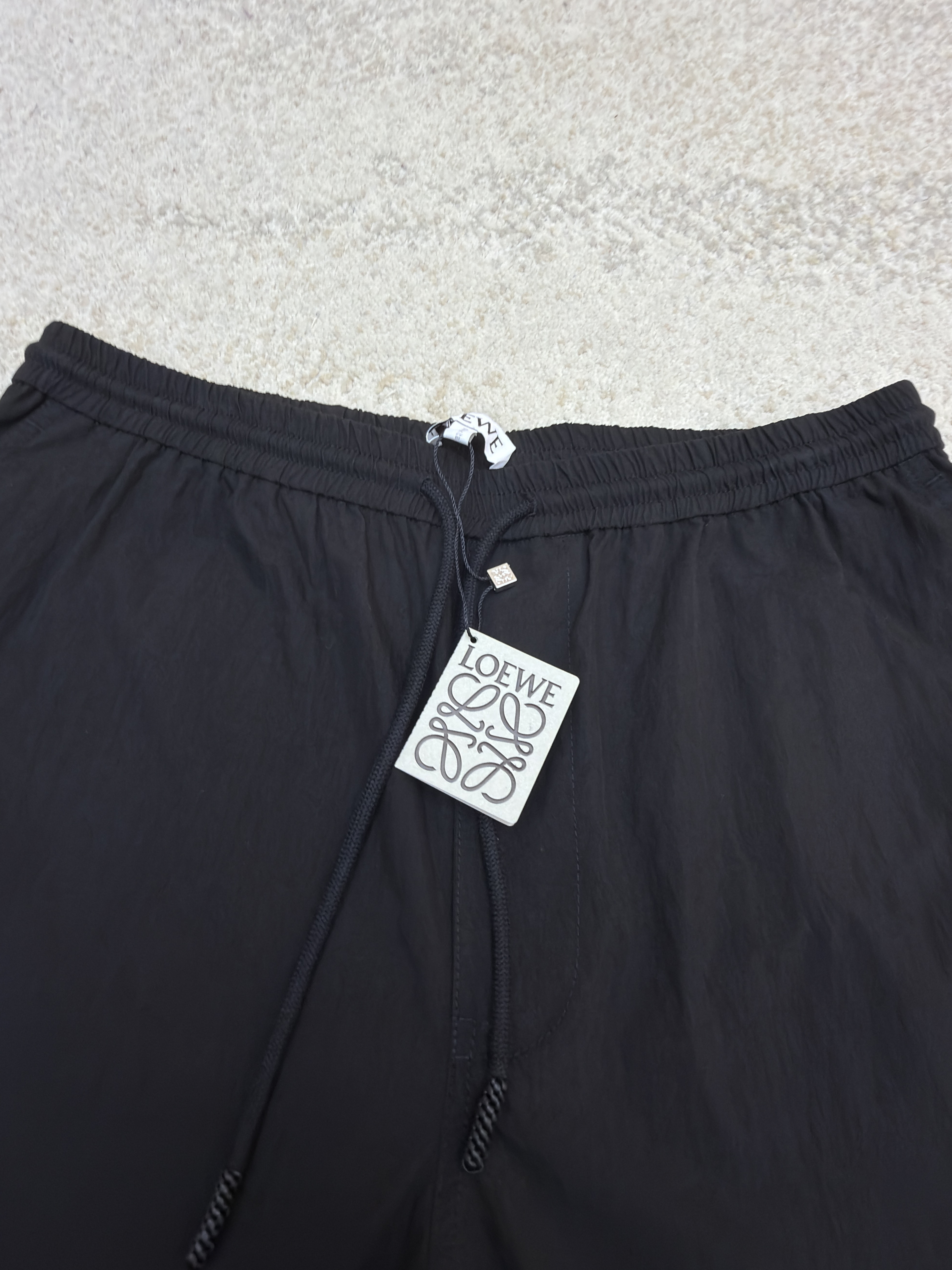 Loewe 罗意威 绣花松紧腰长裤 裤子 休闲裤 卡其色 黑色 B0