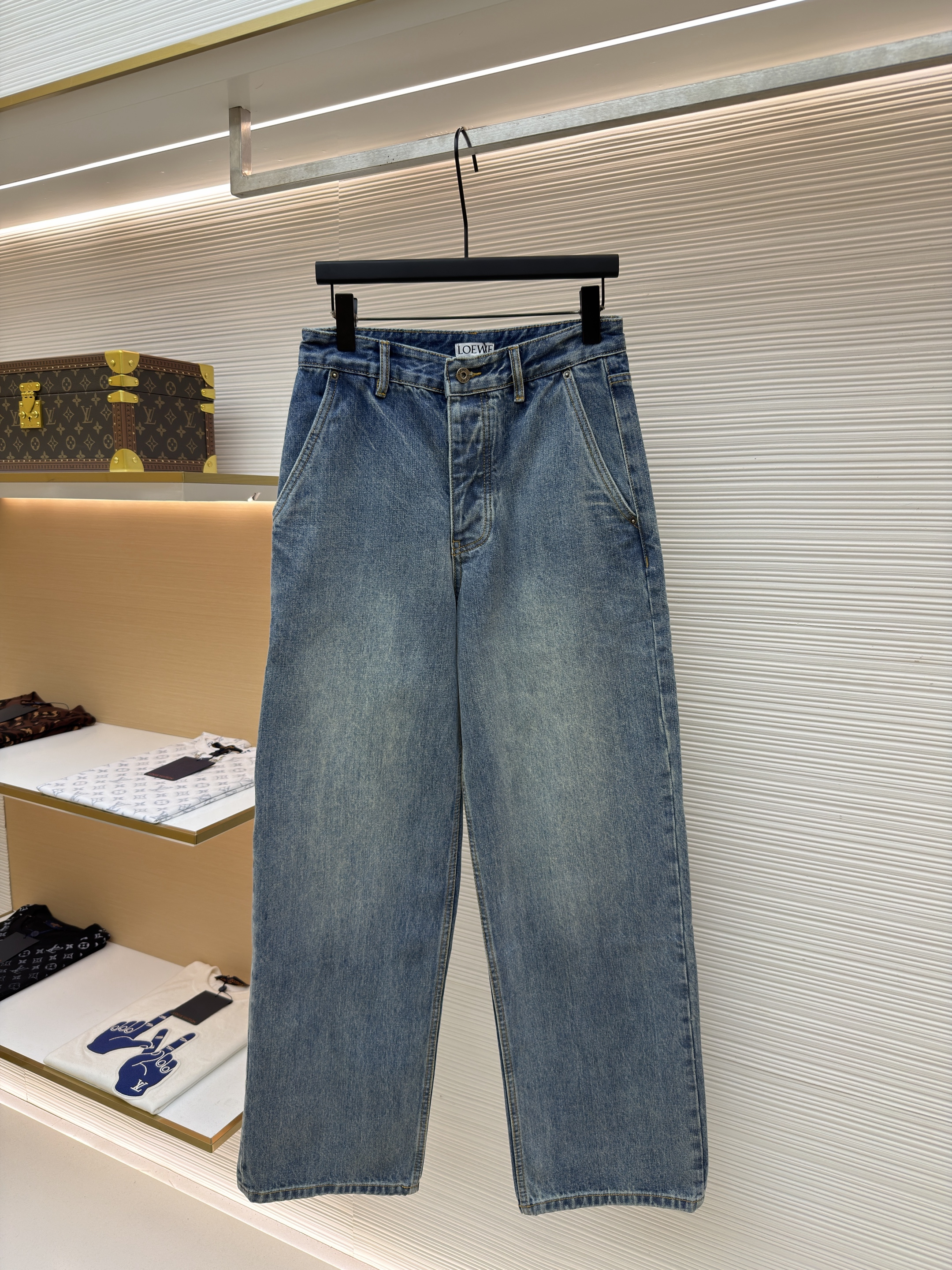Loewe 罗意威 压纹皮革牛仔裤 长裤 裤子 休闲裤 蓝色 黑色 B5
