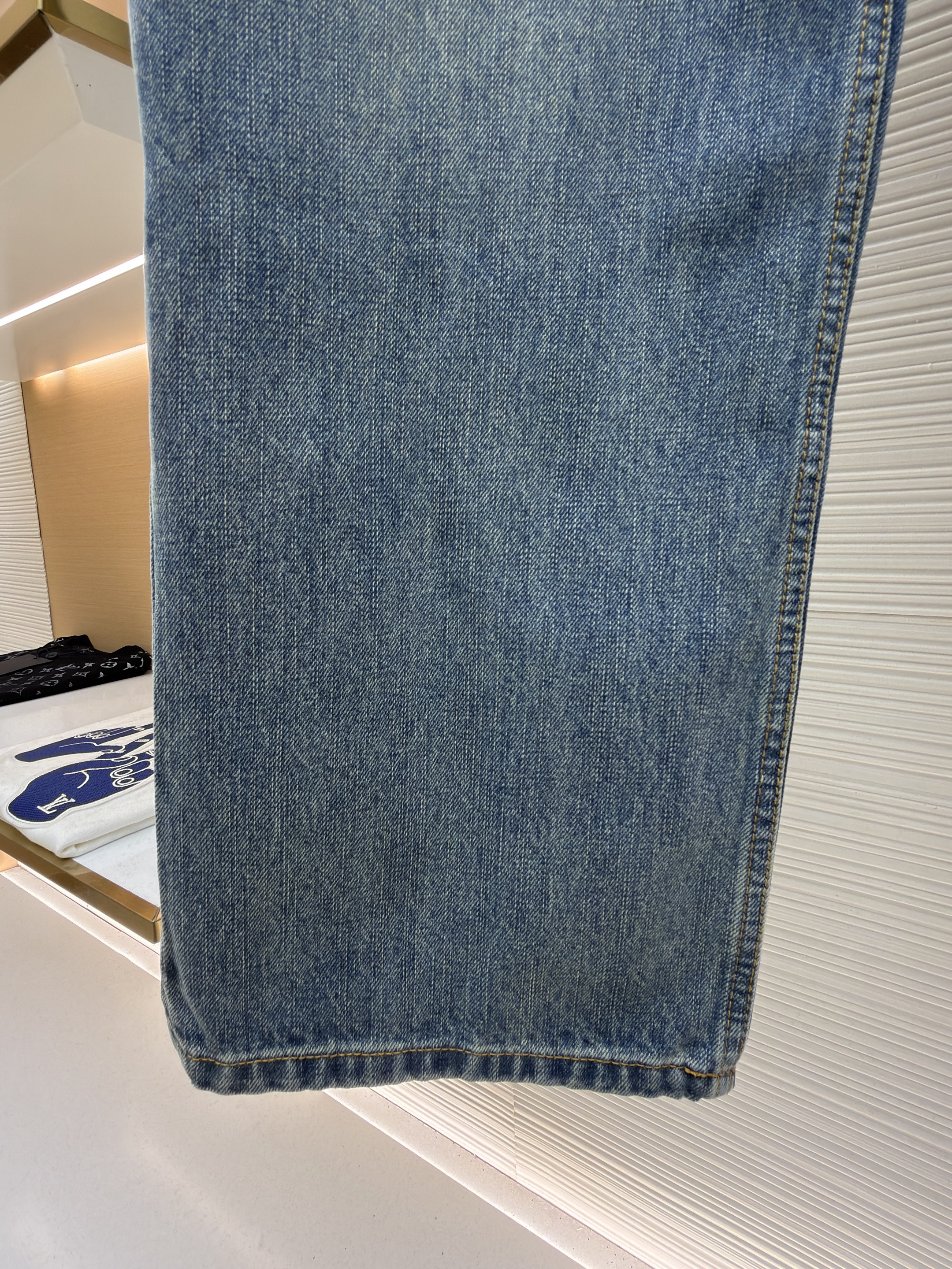 Loewe 罗意威 压纹皮革牛仔裤 长裤 裤子 休闲裤 蓝色 黑色 B5