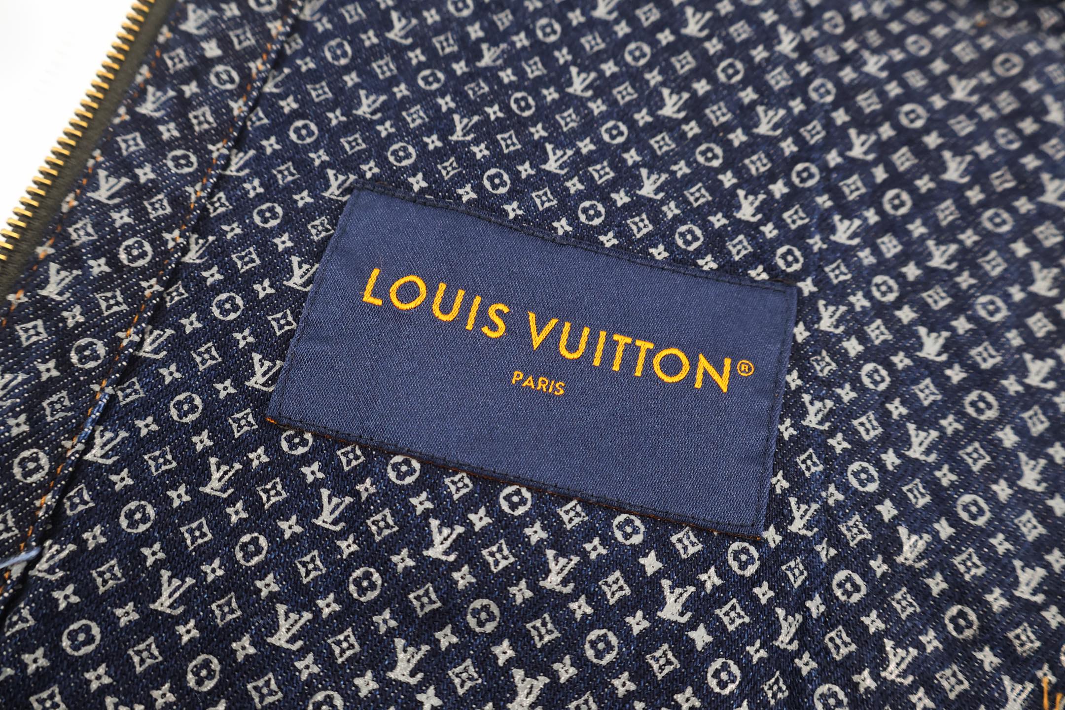 LOUIS VUITTON 路易威登 满福老花纳米纹理牛仔外套 夹克 牛仔衣 长袖 秋冬 蓝色 C0 