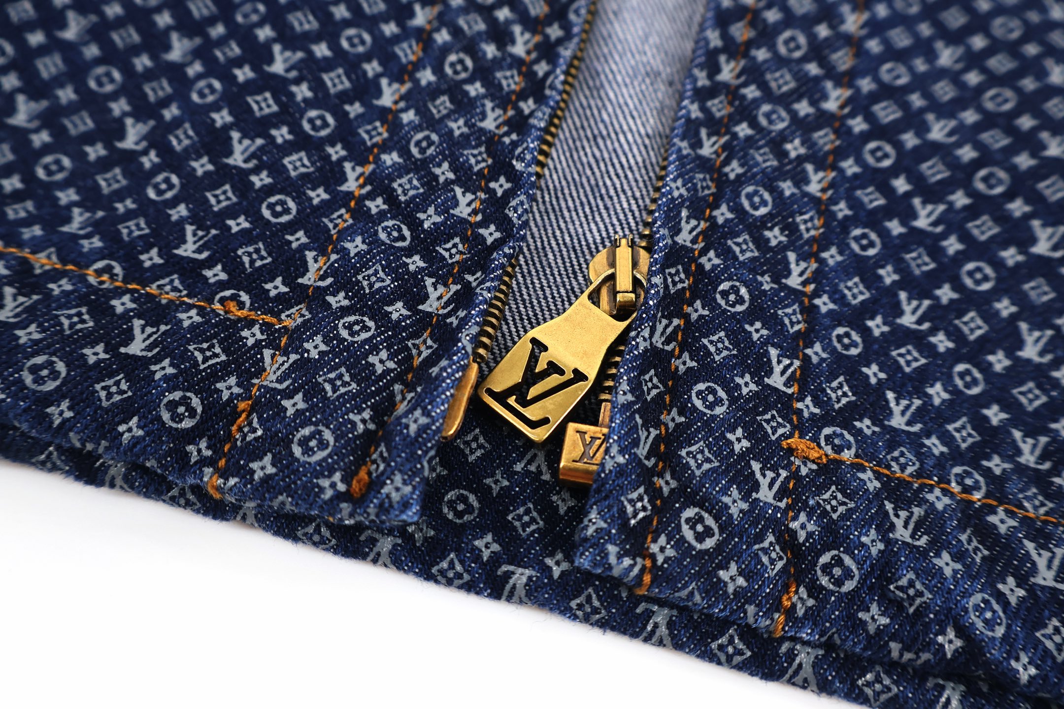 LOUIS VUITTON 路易威登 满福老花纳米纹理牛仔外套 夹克 牛仔衣 长袖 秋冬 蓝色 C0 