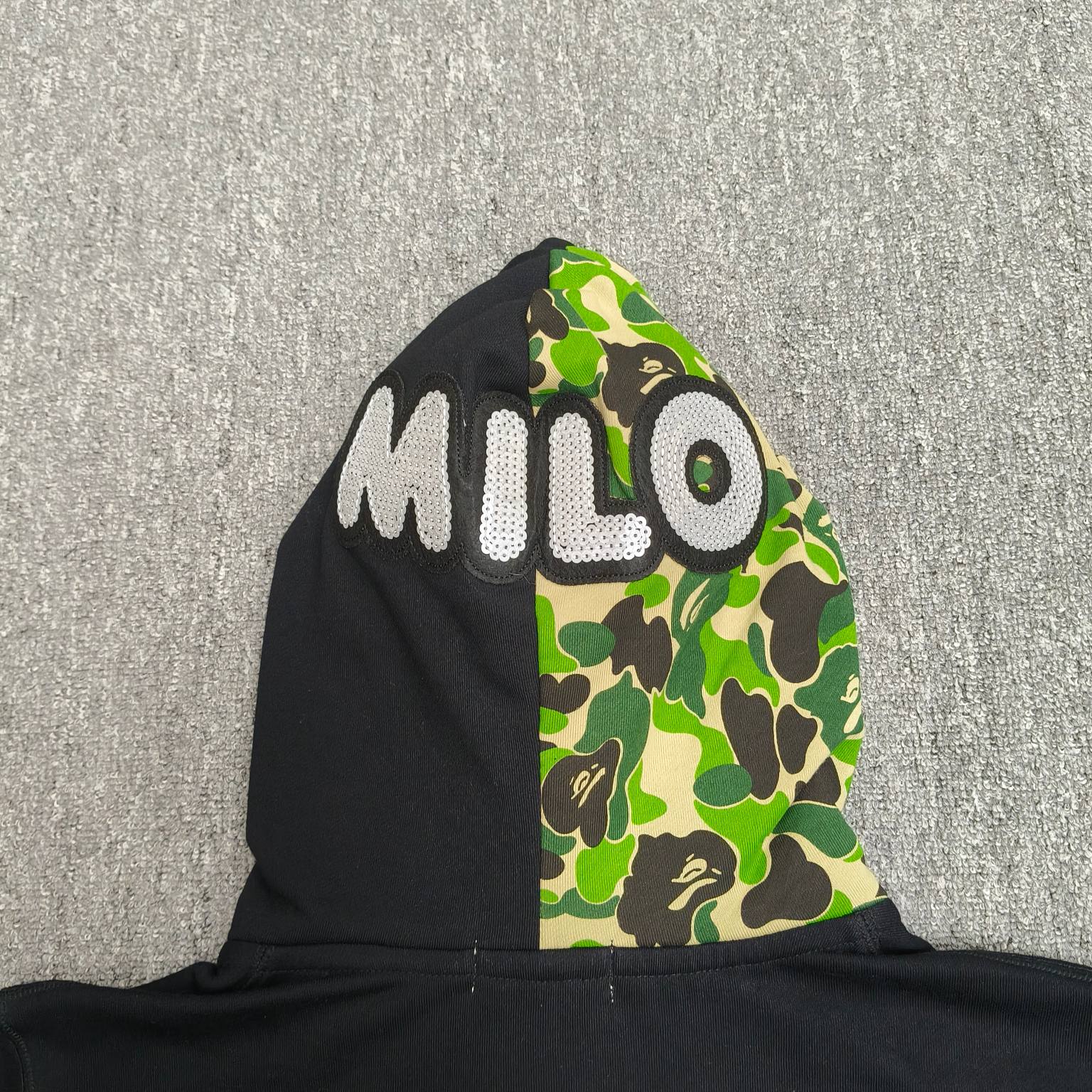 双帽 A BATHING APE BAPE  SS25  卡通小猴 拉链 外套  男女同款 黑色迷彩 XX911 