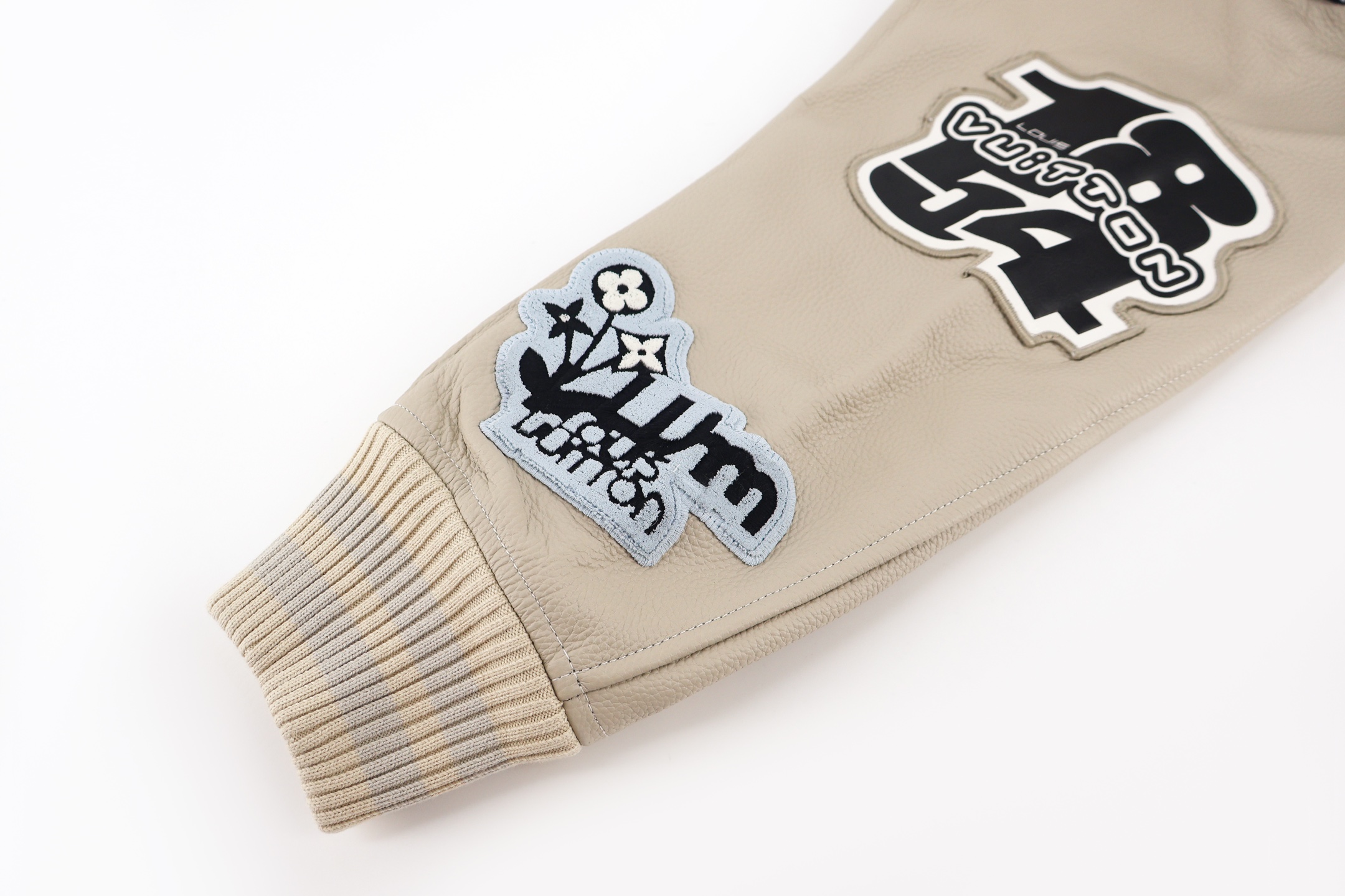 LOUIS VUITTON 路易威登 兔八哥拼皮棒球服外套 夹克 长袖 秋冬 F0