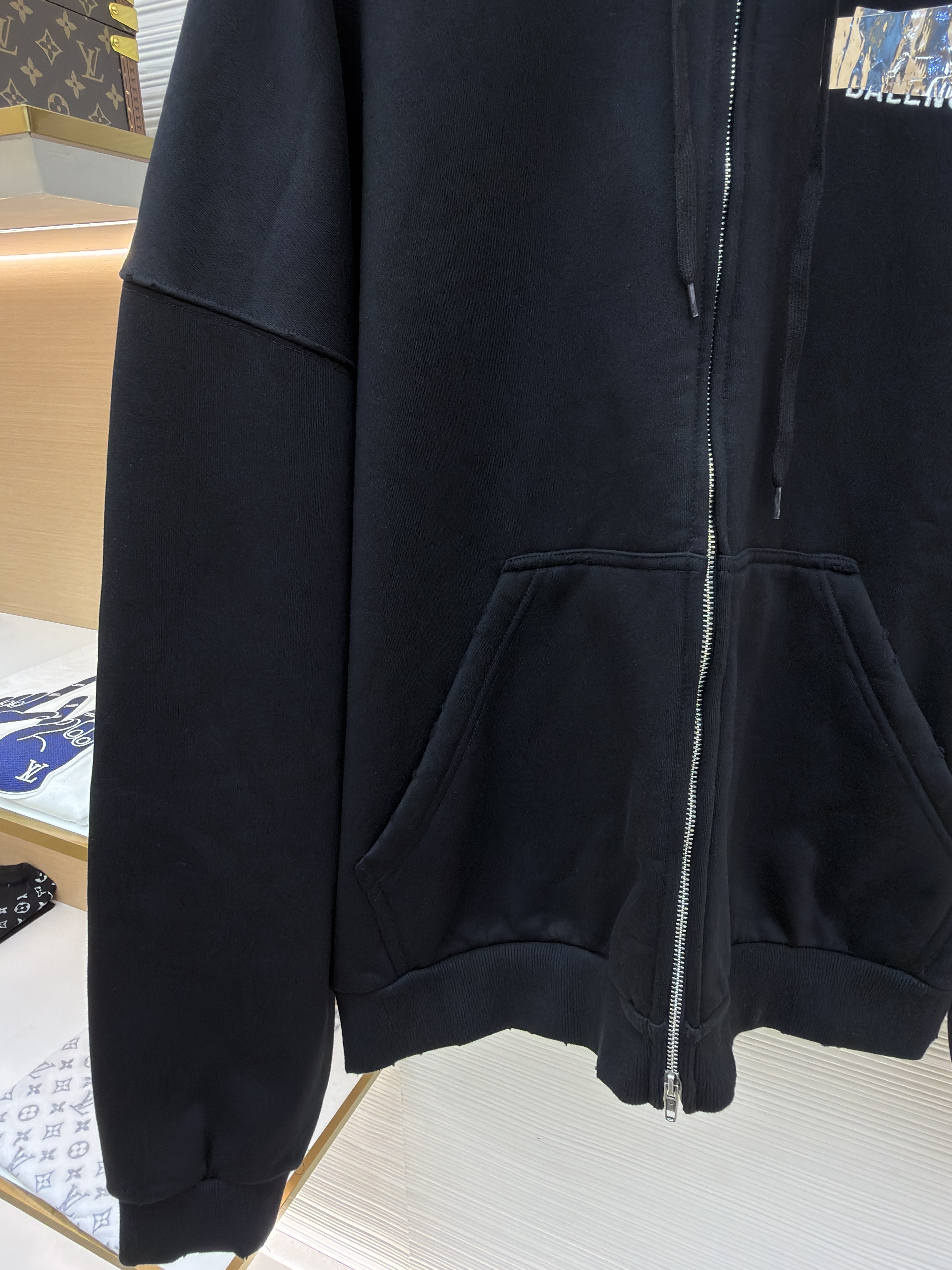 Balenciaga 巴黎世家 铝质胶带印花拉链连帽卫衣 外套 连帽衫 长袖 秋冬 黑色 B0