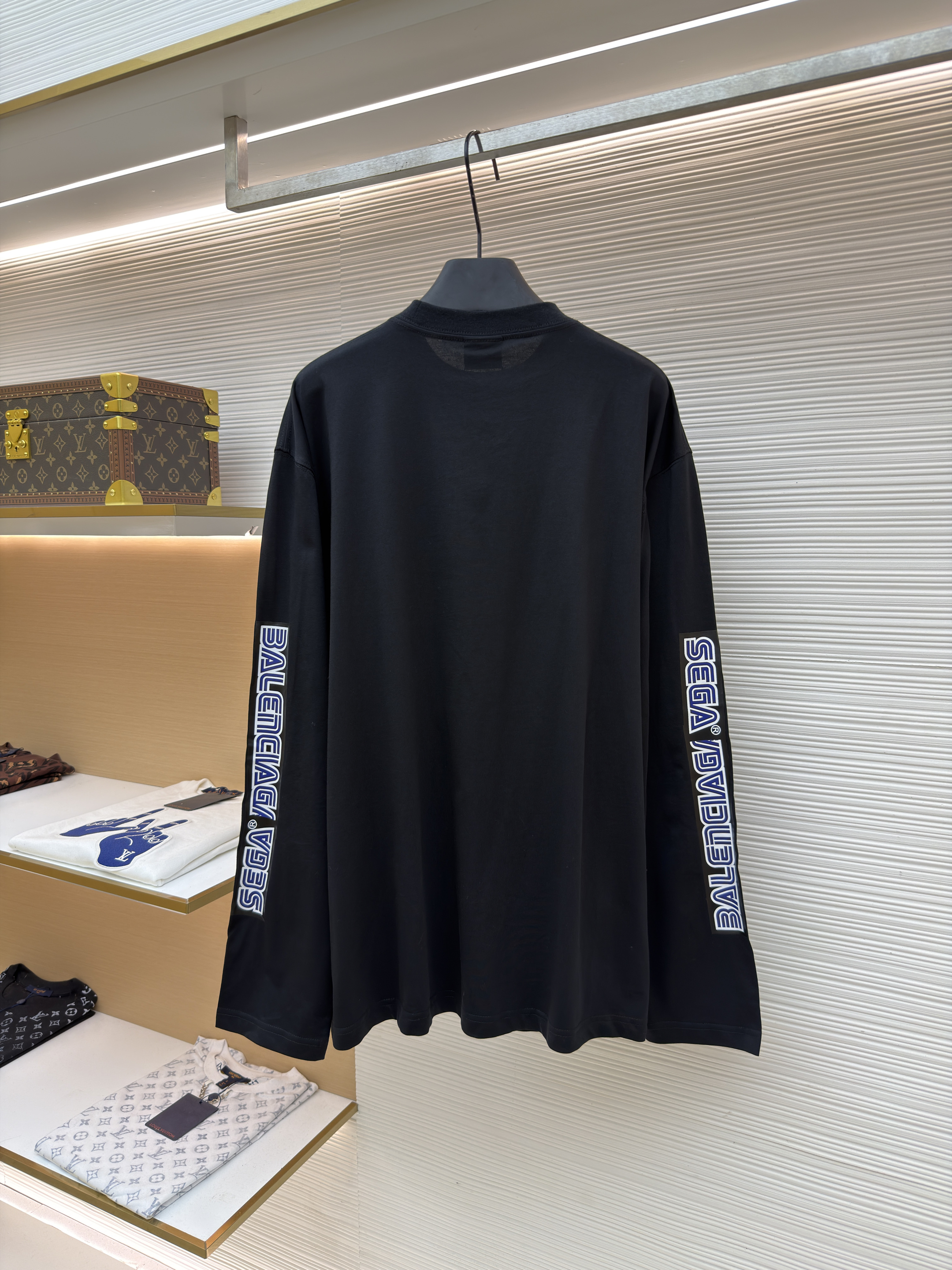 Balenciaga 巴黎世家 索尼克胶带印花圆领长袖 T恤 秋冬 黑色 A7