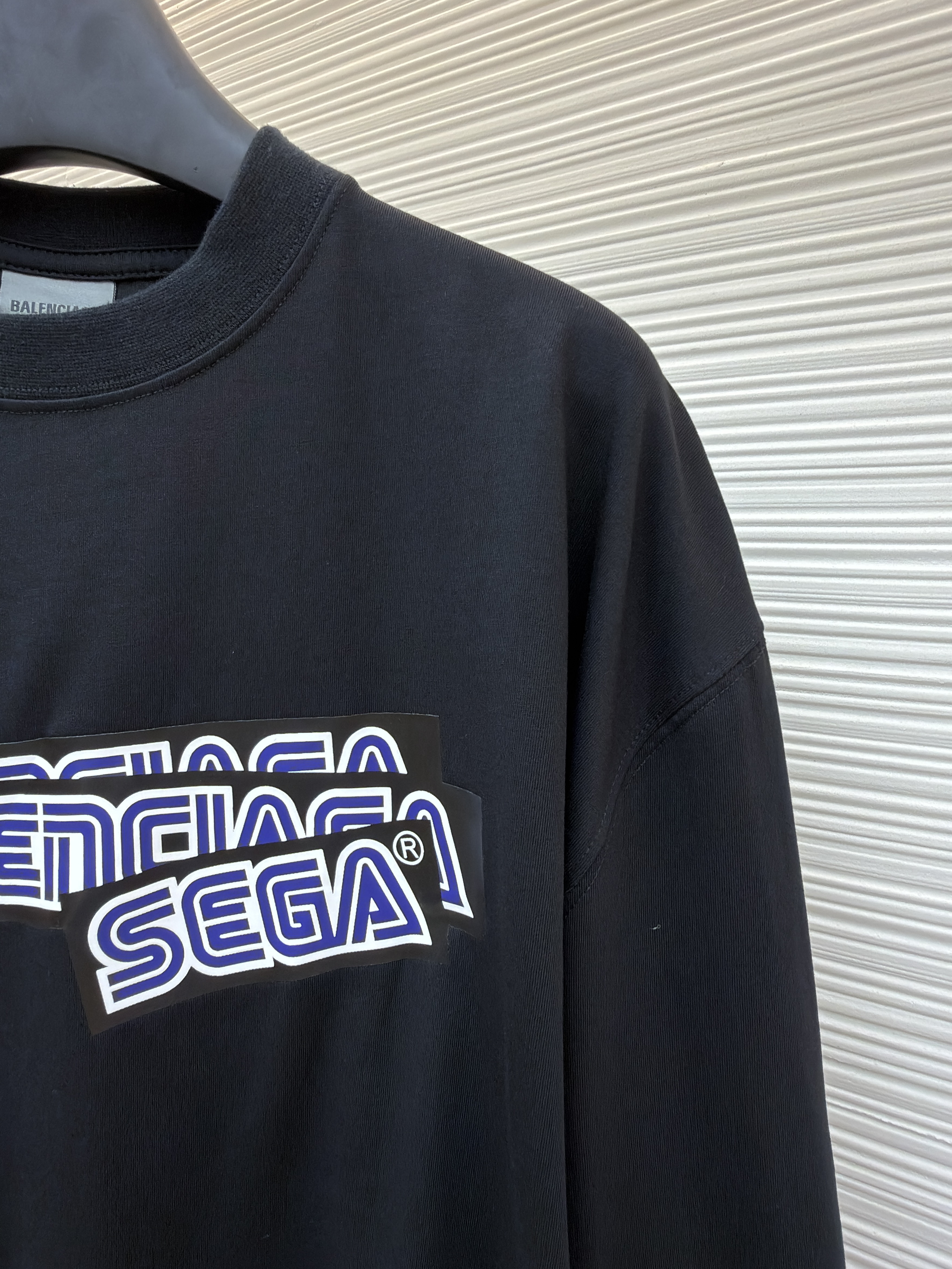 Balenciaga 巴黎世家 索尼克胶带印花圆领长袖 T恤 秋冬 黑色 A7
