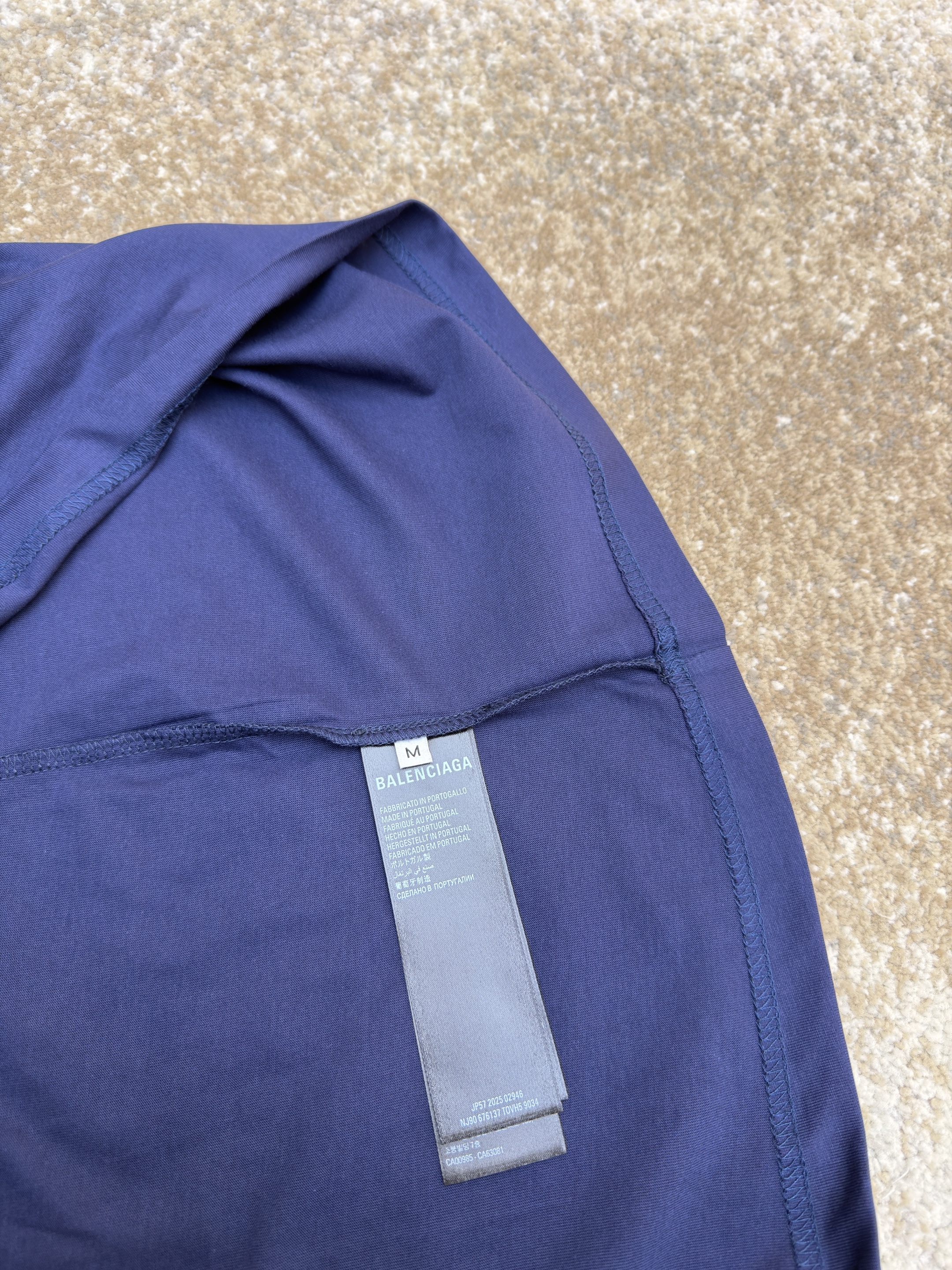 Balenciaga 巴黎世家 球队系列V领长袖 T恤 秋冬 黑色 蓝色 A7