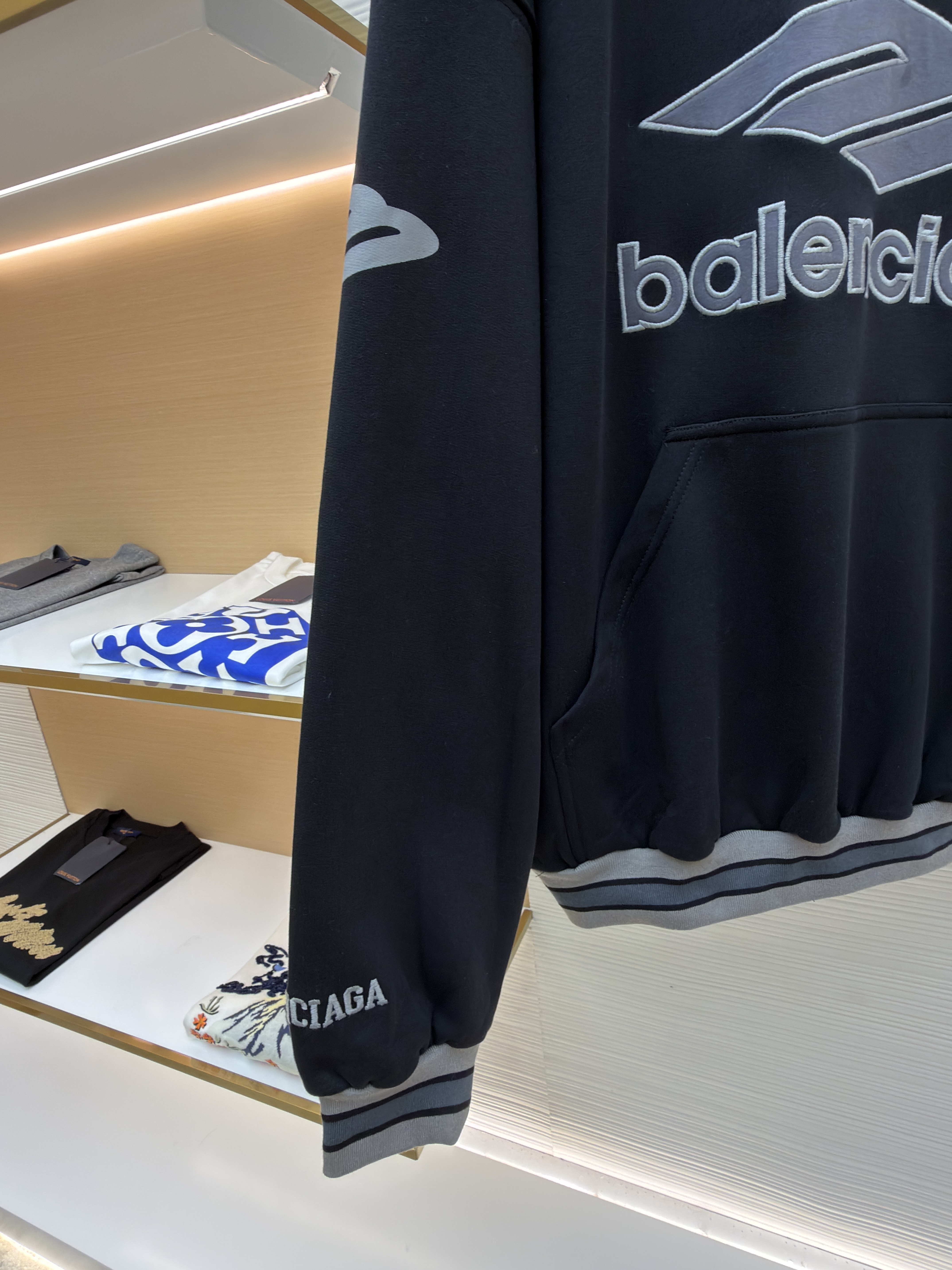 Balenciaga 巴黎世家 3B足球Polo套头连帽卫衣 外套 连帽衫 长袖 秋冬 黑色 B0