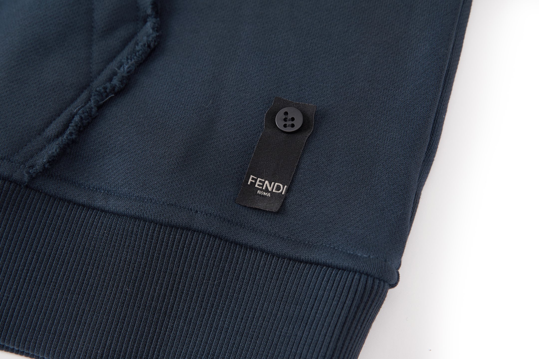 FENDI 芬迪 水洗磨破五金标识套头连帽卫衣 连帽衫 外套 长袖 秋冬 灰色 蓝色 B0