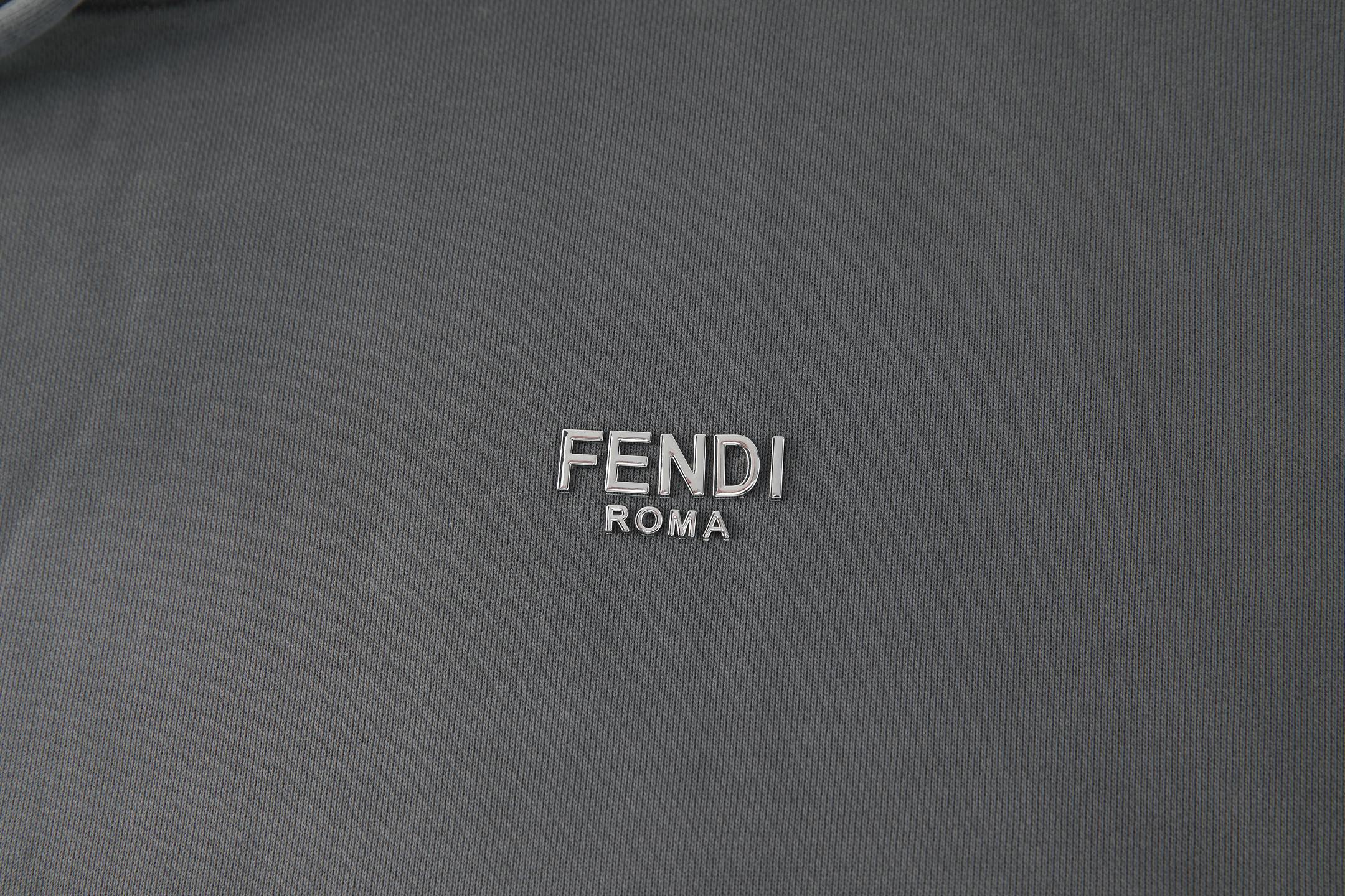 FENDI 芬迪 水洗磨破五金标识套头连帽卫衣 连帽衫 外套 长袖 秋冬 灰色 蓝色 B0