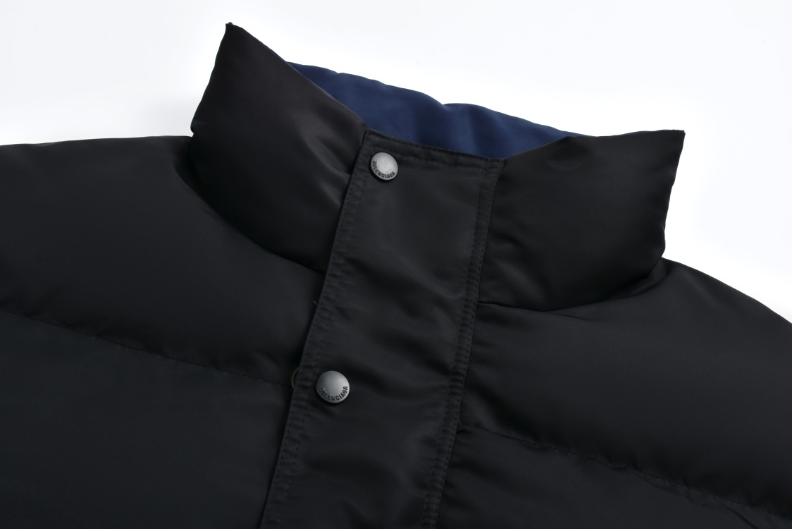 Balenciaga 巴黎世家 双面两穿别针环形刺绣拉链棉服 外套 夹克 长袖 秋冬 黑蓝色 C5 808793TR0181000