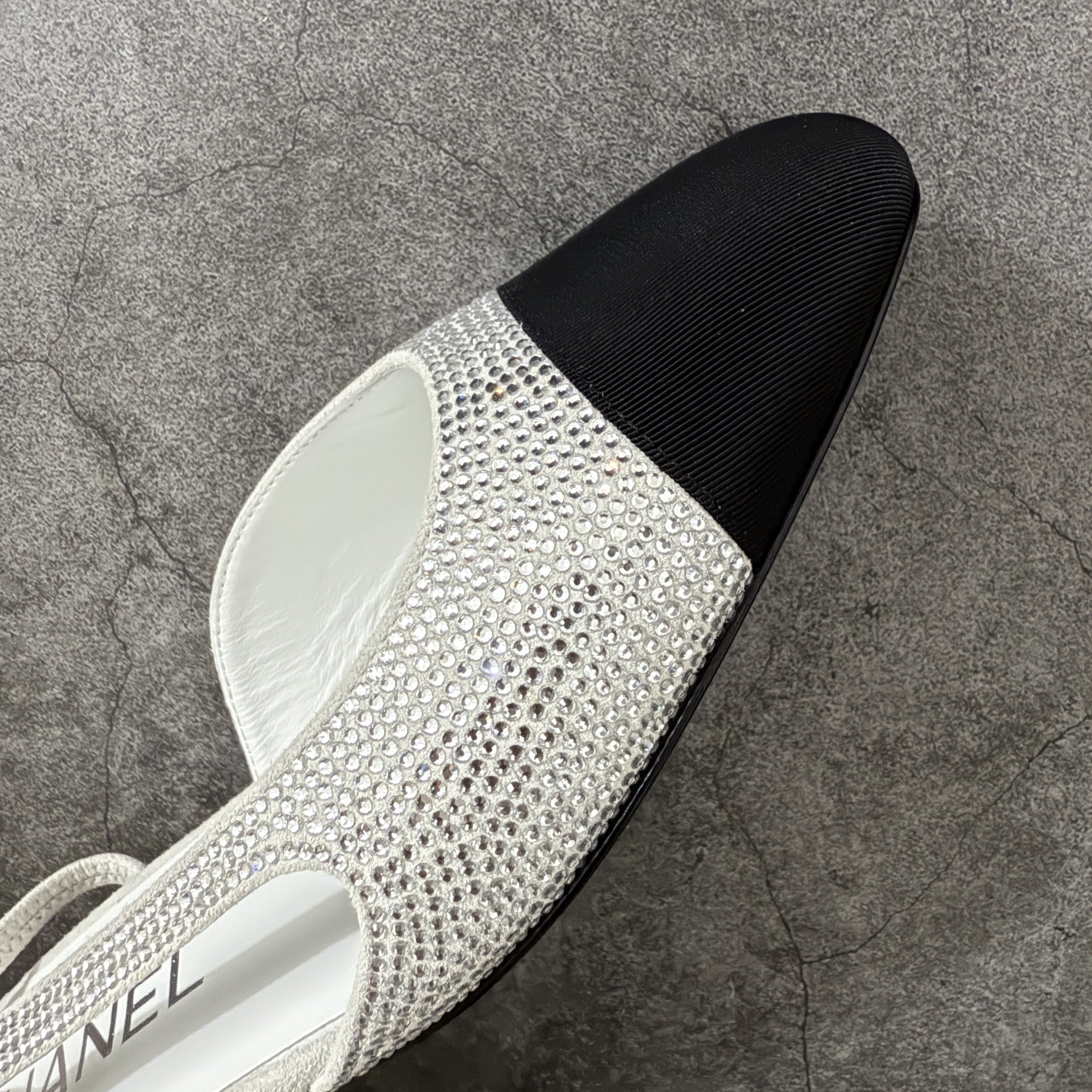 CHANEL Slinkback Women’s Sheepskin Casual Shoes-B5-G31319   平底凉鞋