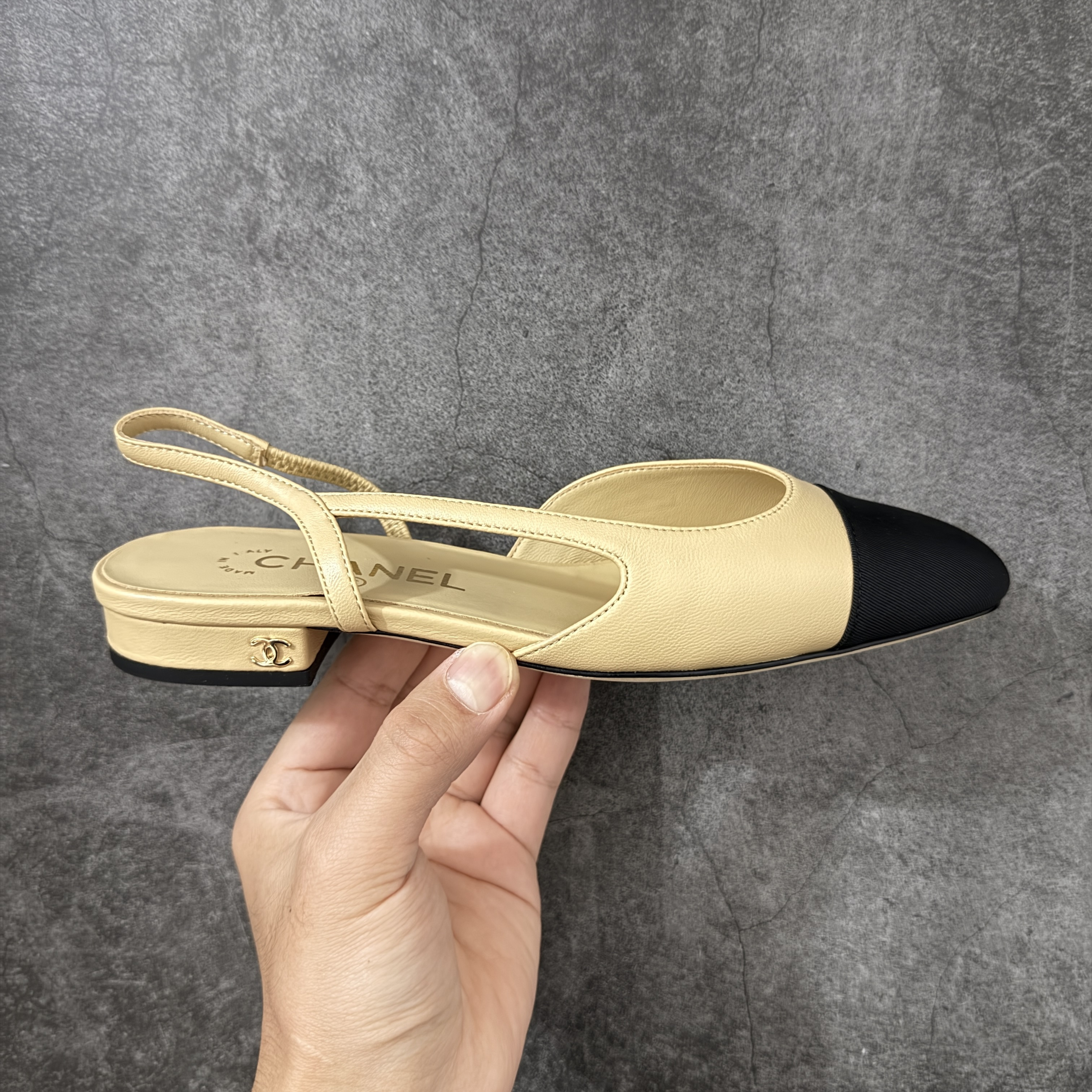 CHANEL Slinkback Women’s Sheepskin Casual Shoes-B5-G31319   平底凉鞋