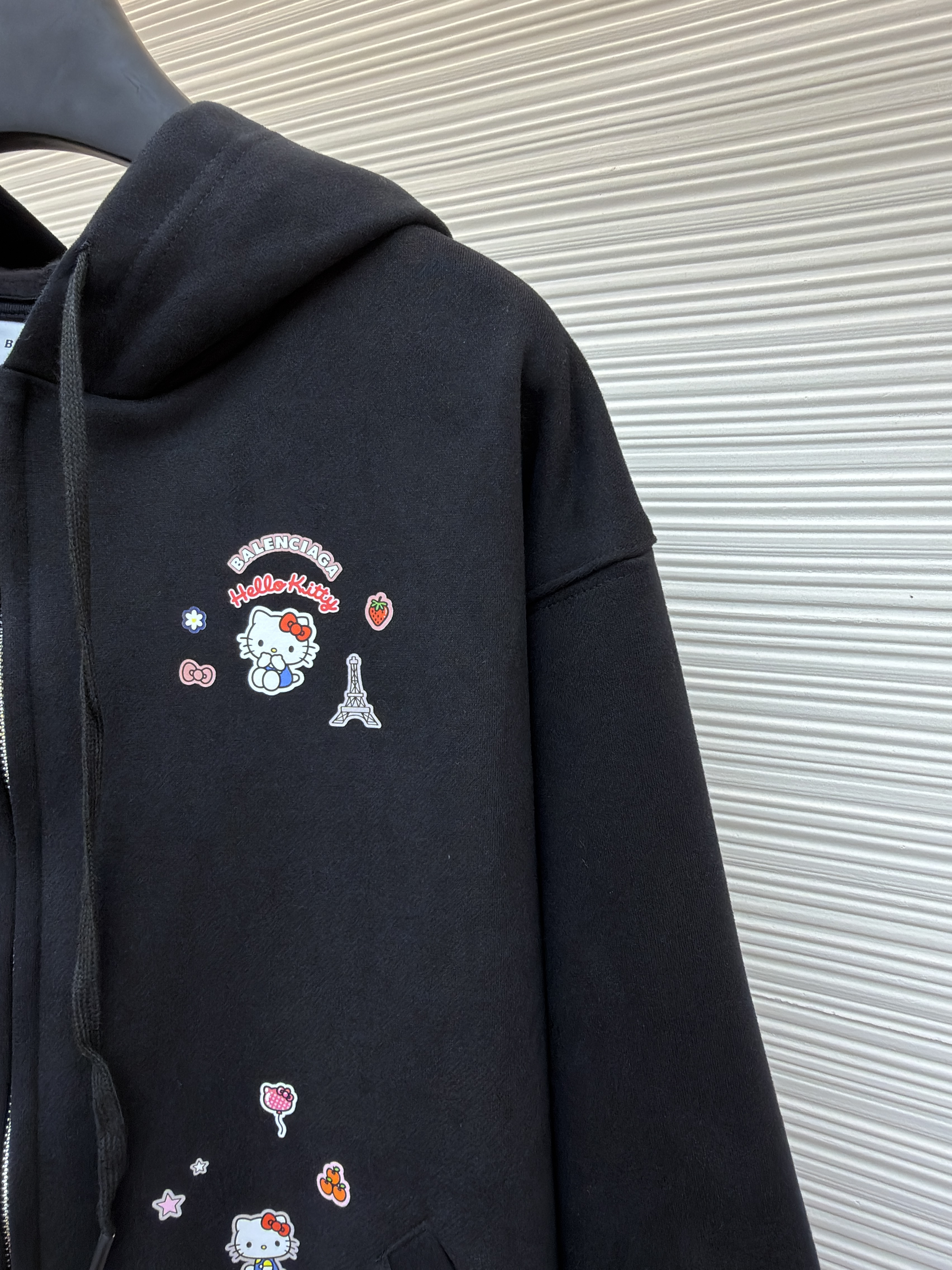 Balenciaga 巴黎世家 Hello Kitty 联名款提花拉链连帽卫衣 连帽衫 夹克 外套 秋冬 长袖 黑色 B5