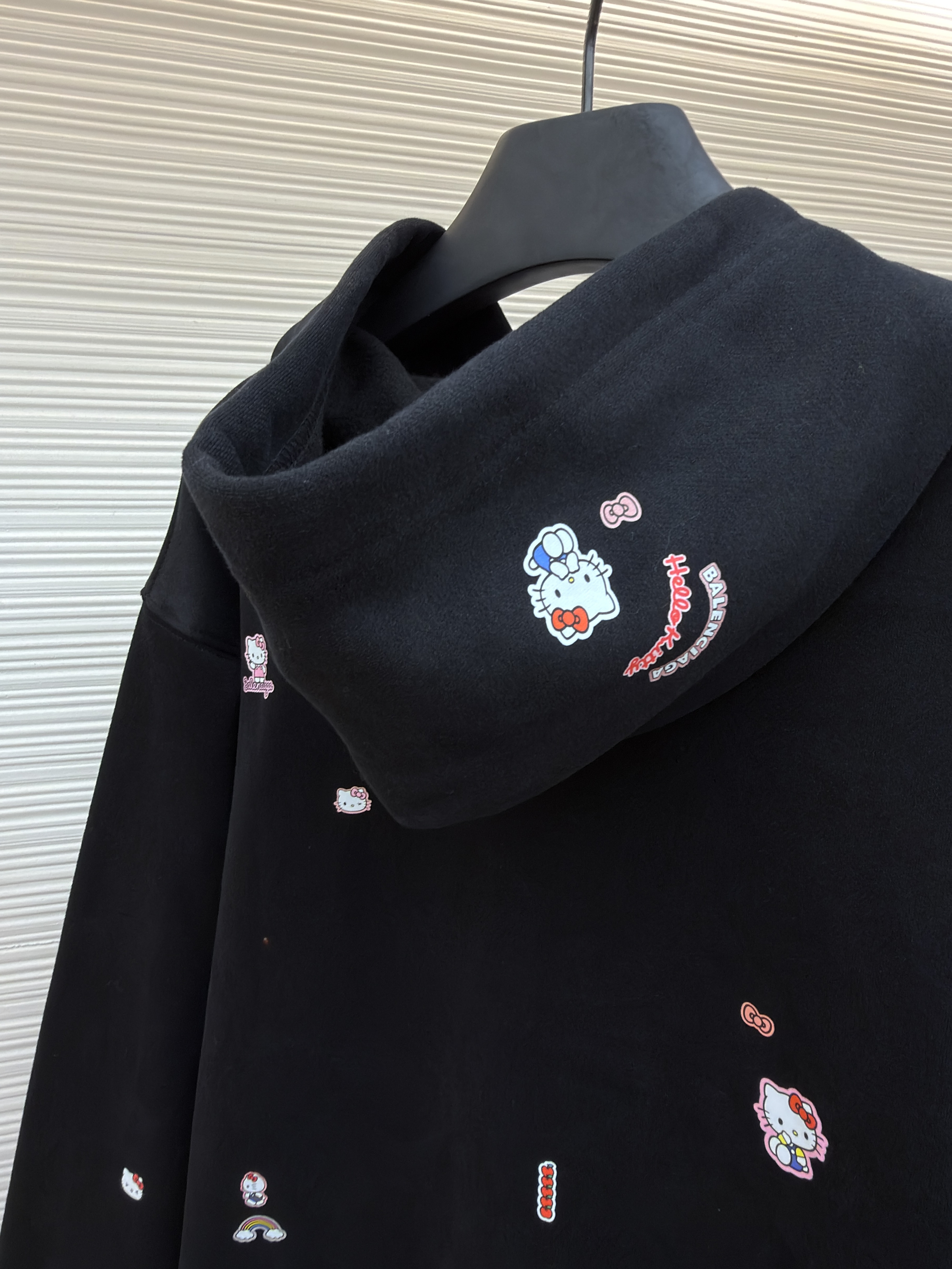 Balenciaga 巴黎世家 Hello Kitty 联名款提花拉链连帽卫衣 连帽衫 夹克 外套 秋冬 长袖 黑色 B5