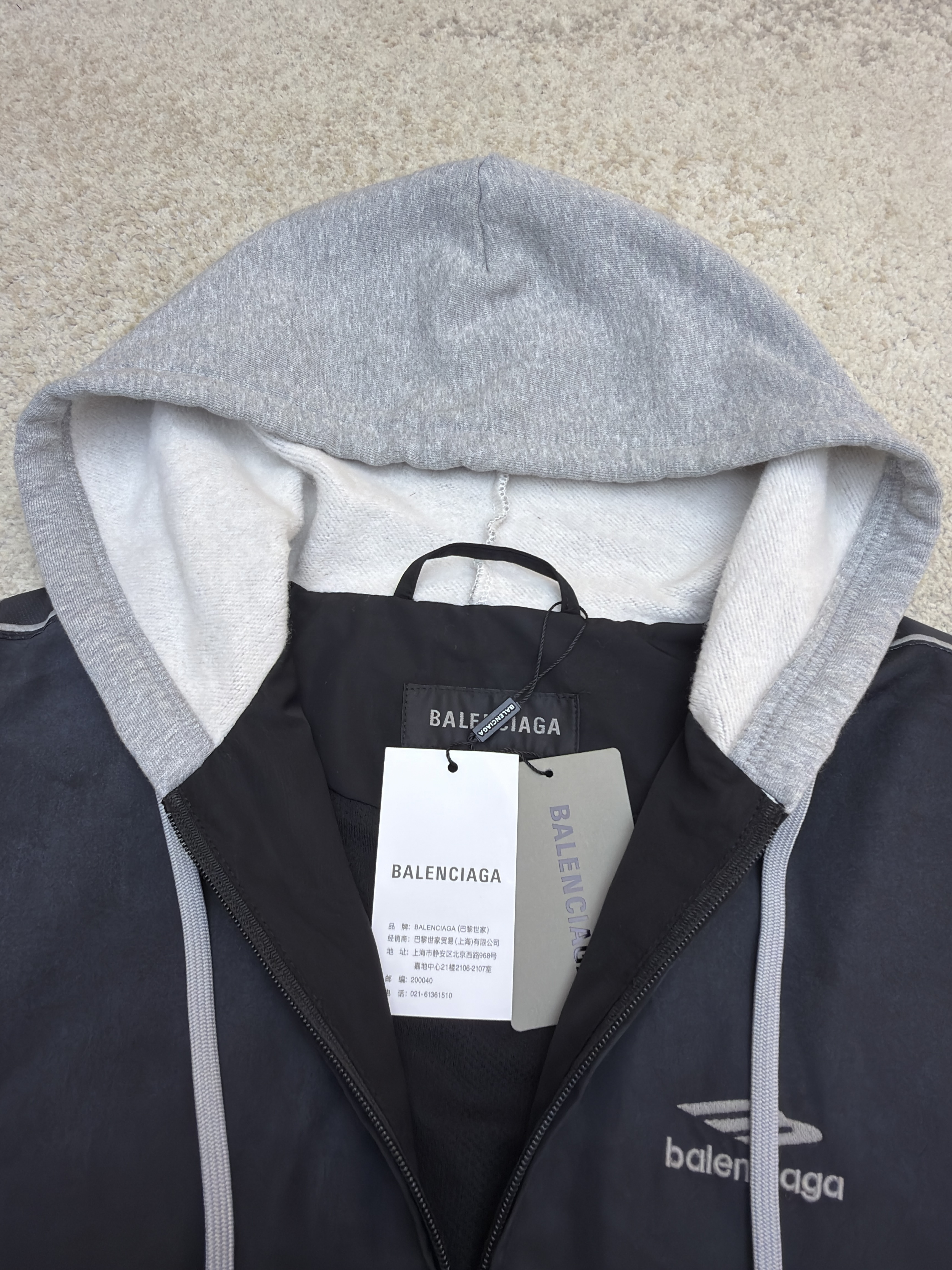 Balenciaga 巴黎世家 刺绣饰带拉链连帽夹克 外套 秋冬 长袖 黑色 C0