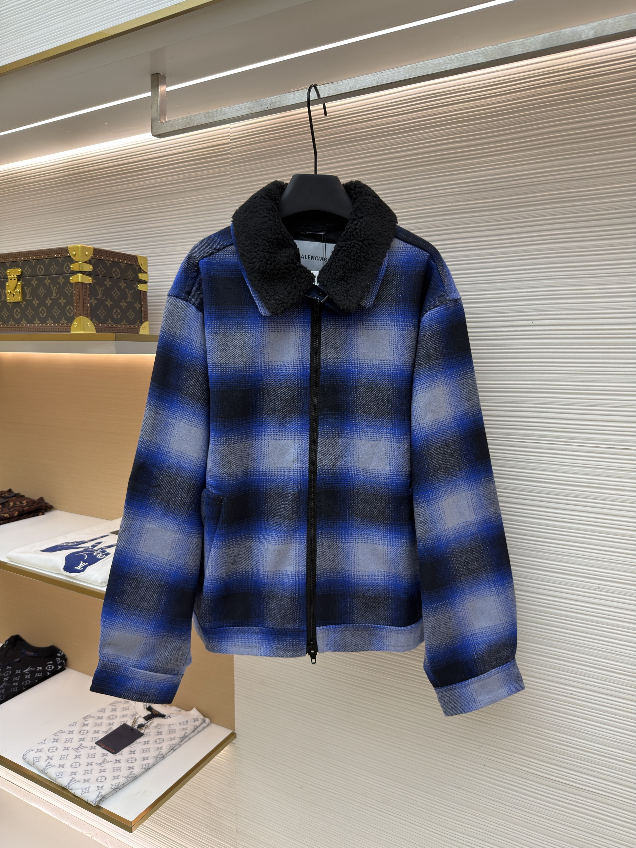 Balenciaga 巴黎世家 可拆卸毛领拼色格纹拉链外套 夹克 长袖 秋冬 蓝色 C0