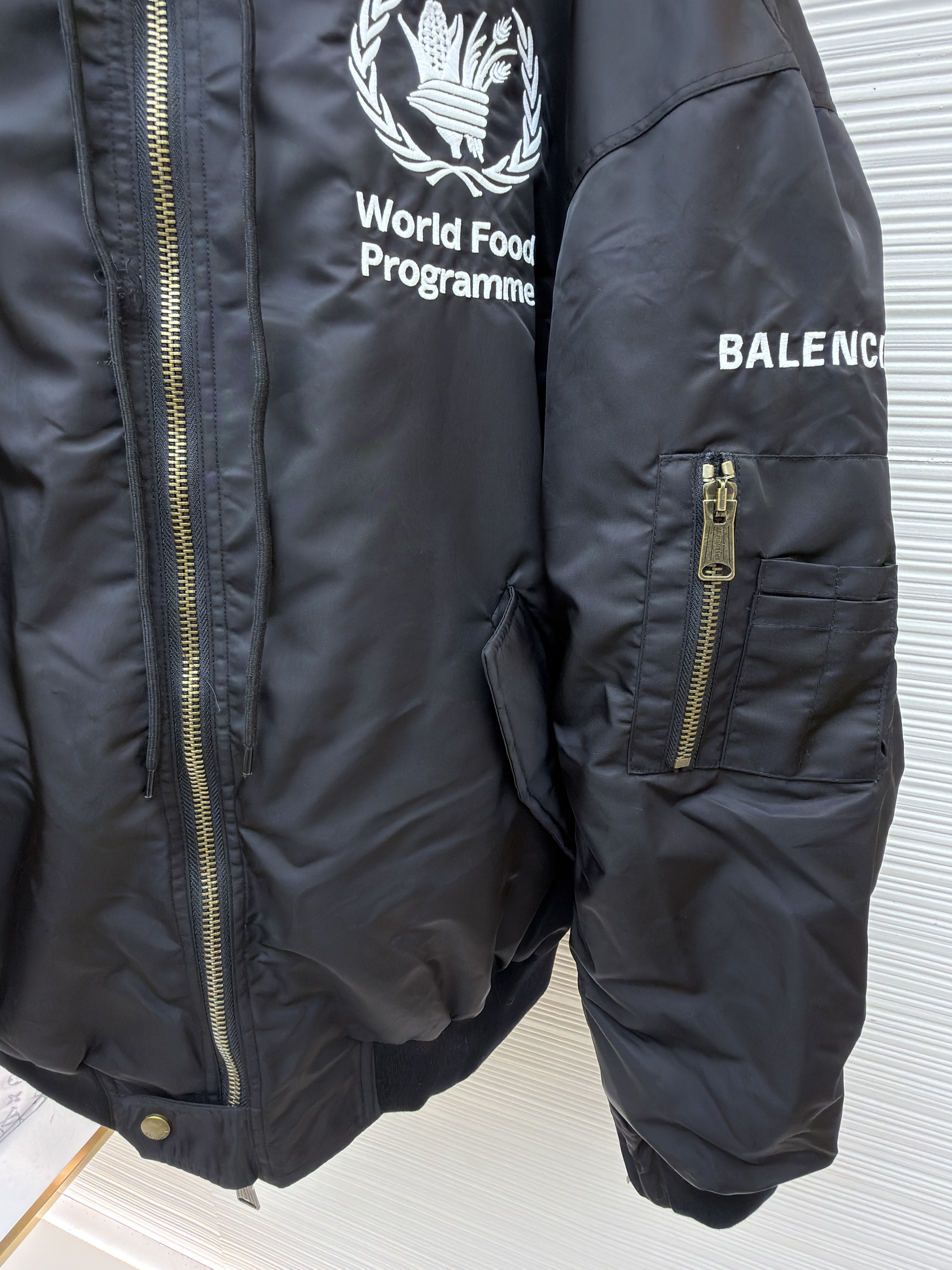 Balenciaga 巴黎世家 字母印花拉链连帽夹克 外套 秋冬 长袖 黑色 C0