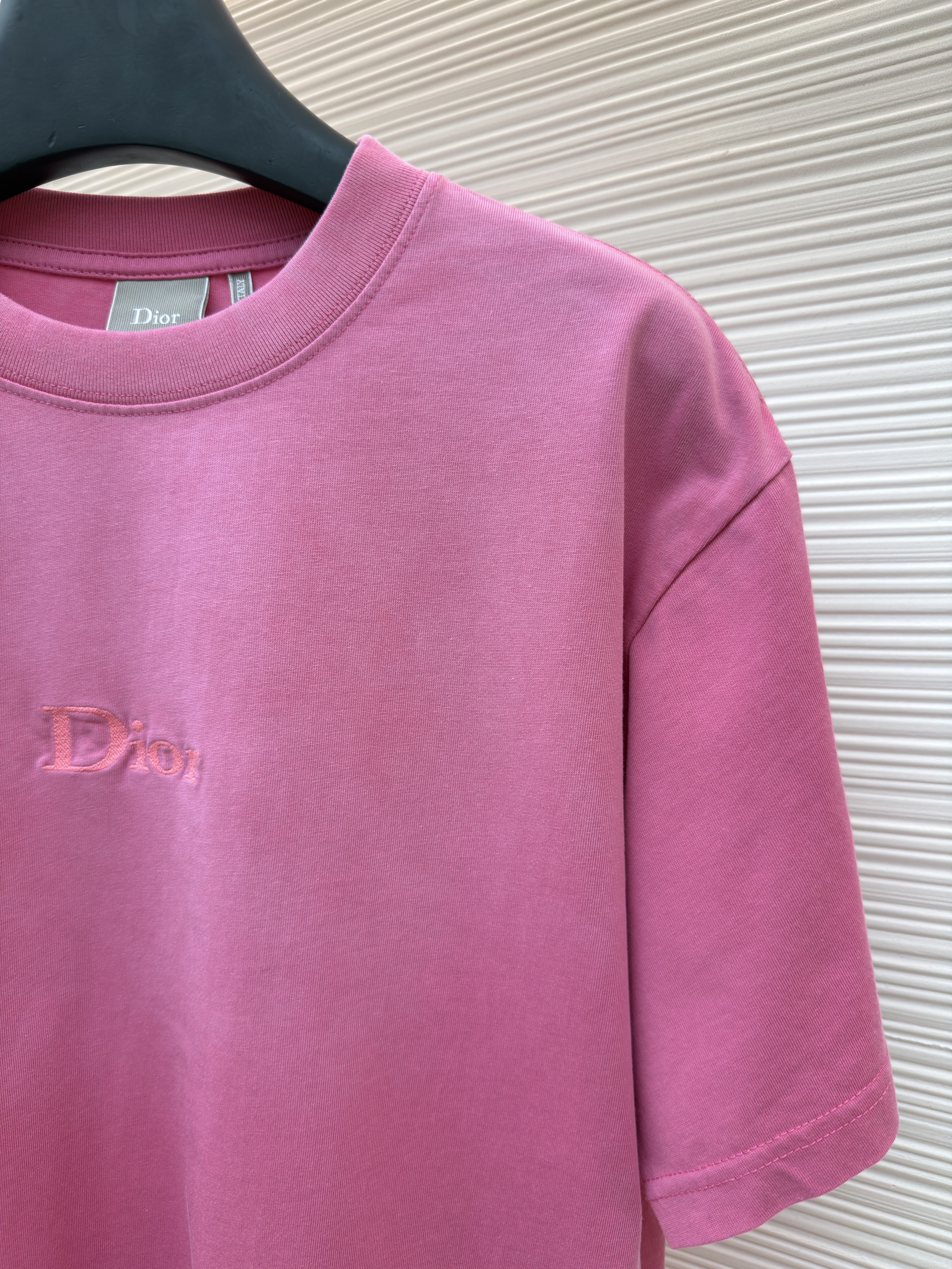 DIOR 迪奥 褪白刺绣字母圆领短袖 T恤 夏季 黑色 粉色 A0 