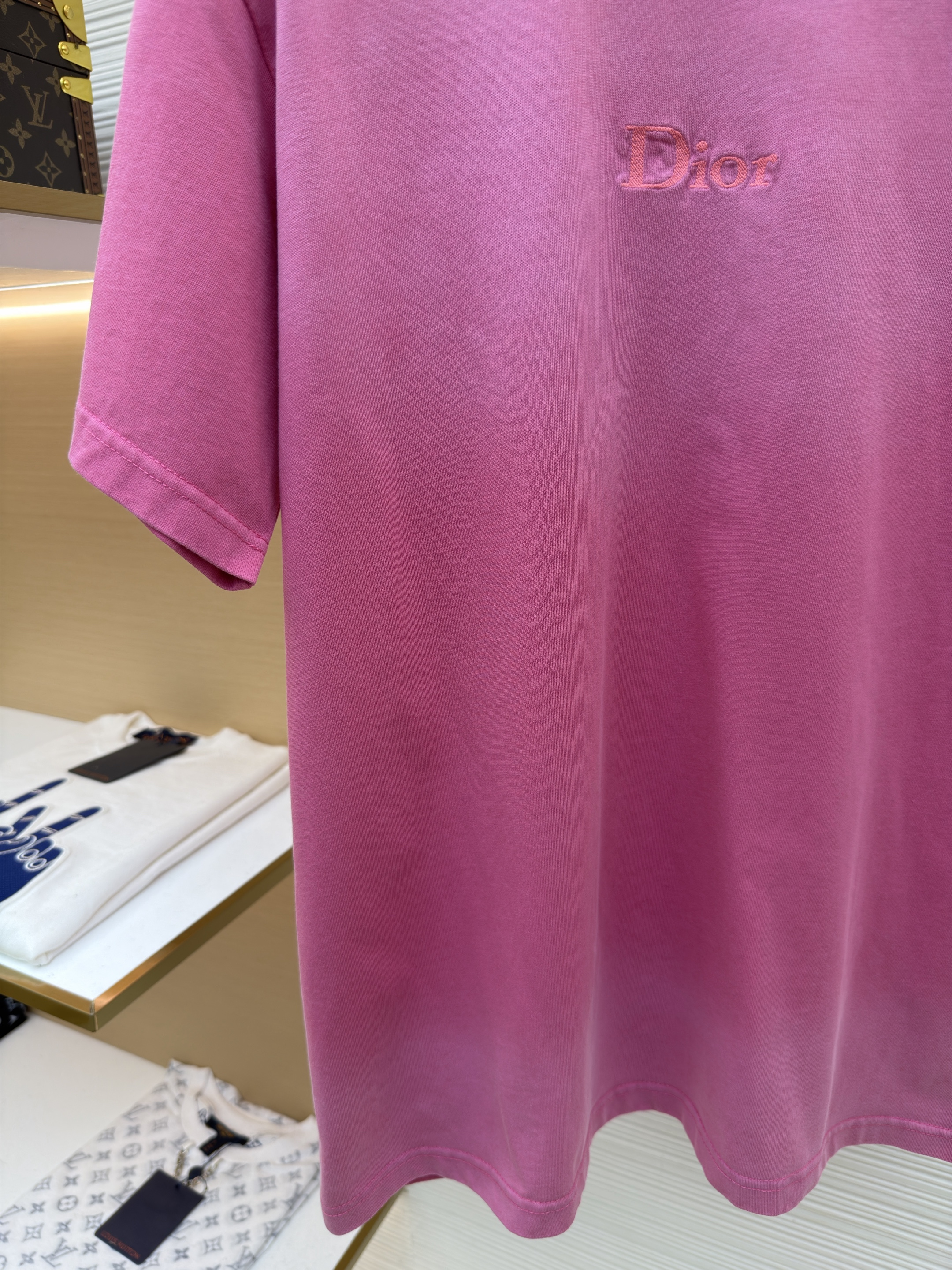 DIOR 迪奥 褪白刺绣字母圆领短袖 T恤 夏季 黑色 粉色 A0 
