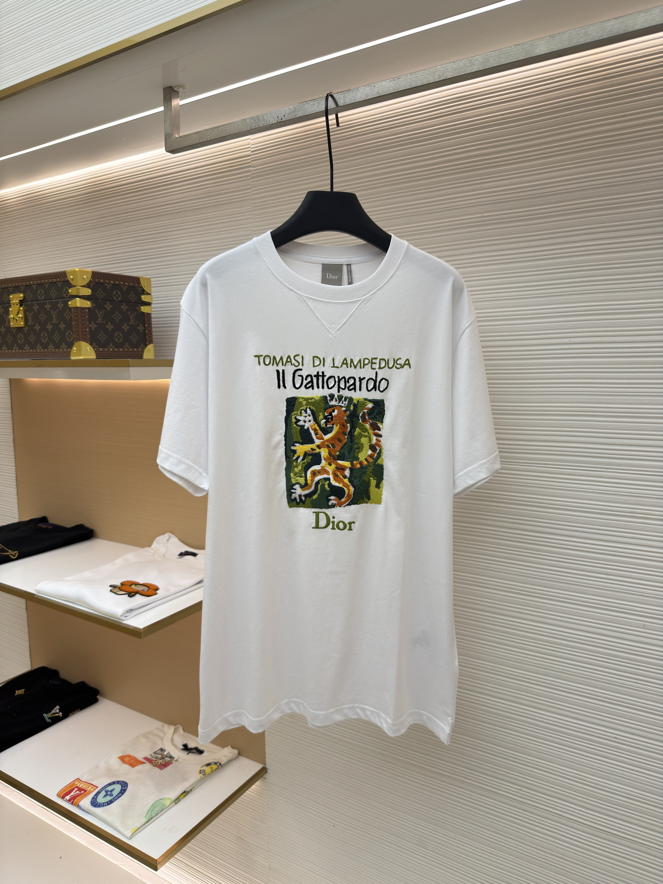 DIOR 迪奥 花豹刺绣圆领短袖 T恤 夏季 白色 A0 