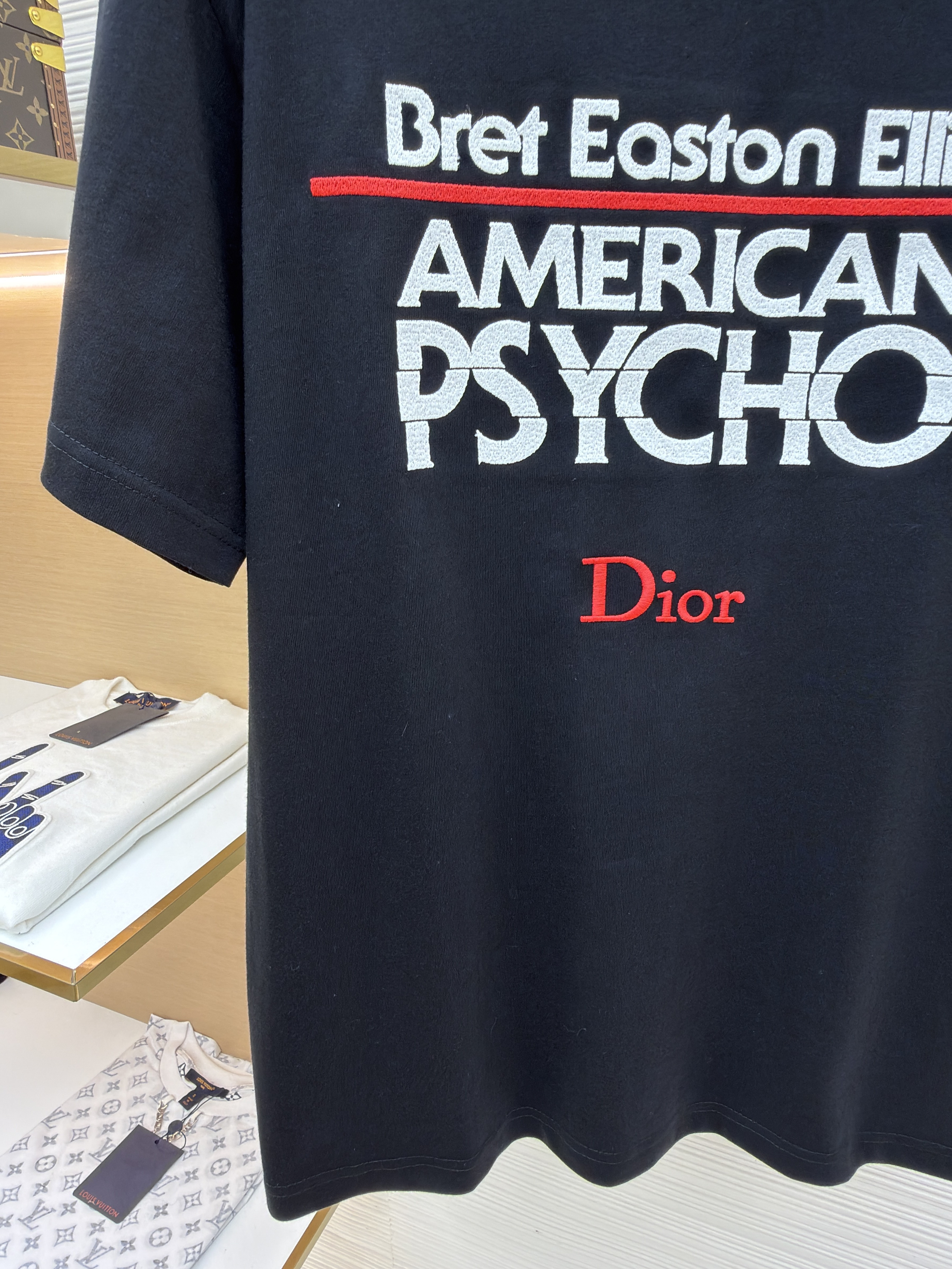 DIOR 迪奥 狂客封面刺绣圆领短袖 T恤 夏季 黑色 A0 