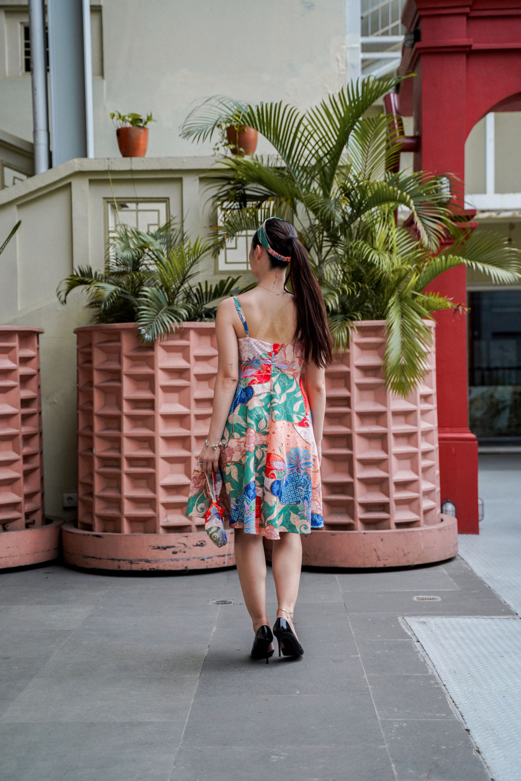 IN HIGH SPIRITS - DRESS (SLEEVELESS)