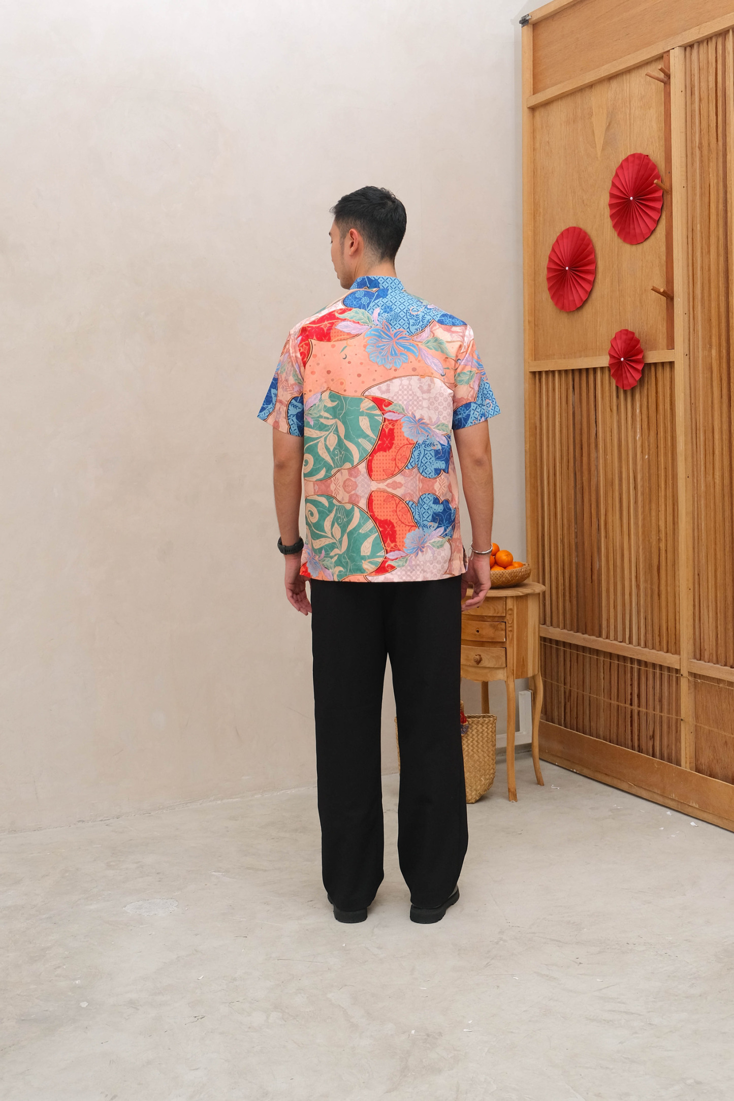 IN HIGH SPIRITS - MAN SHIRT