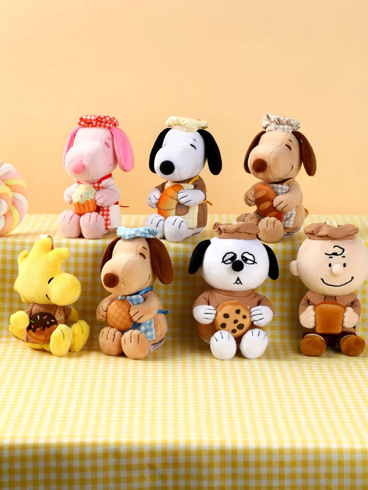 Vipo X Peanuts Bakery Plush Keychain Blind Box