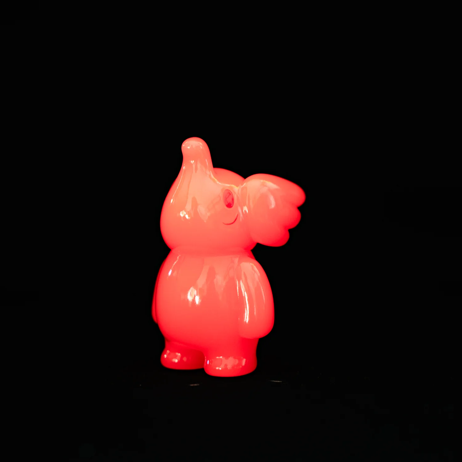 ELFIE 100% GLOW CHERRY EDITION